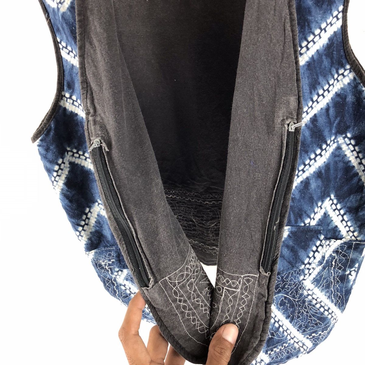 Indigo 🔥RARE VINTAGE INDIGO DYED JAPANESE VEST Size US M / EU 48-50 / 2 - 9 Thumbnail