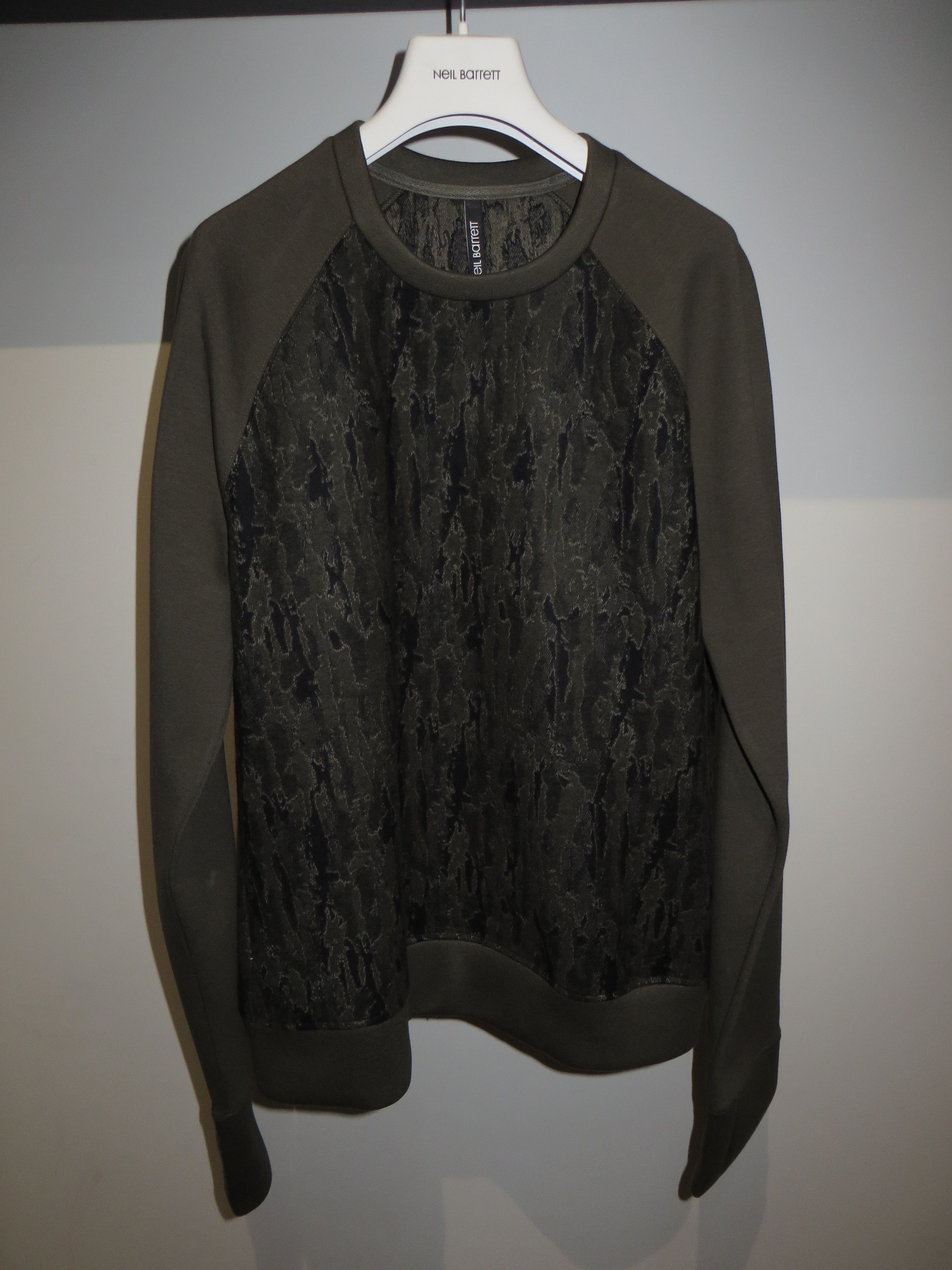 Camouflage tweed and neoprene sweatshirt