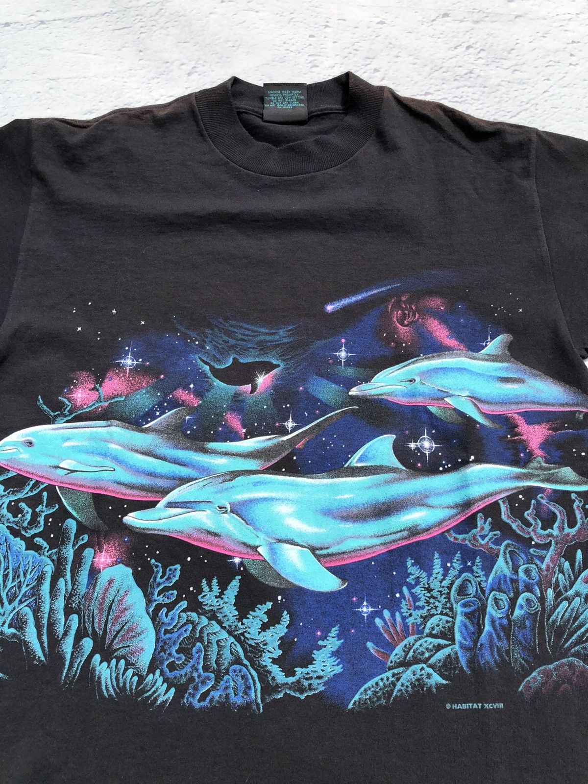 Habitat Vintage 90s Habitat XCIII Dolphin Sea Ocean Animal Black Tee Size US M / EU 48-50 / 2 - 5 Thumbnail