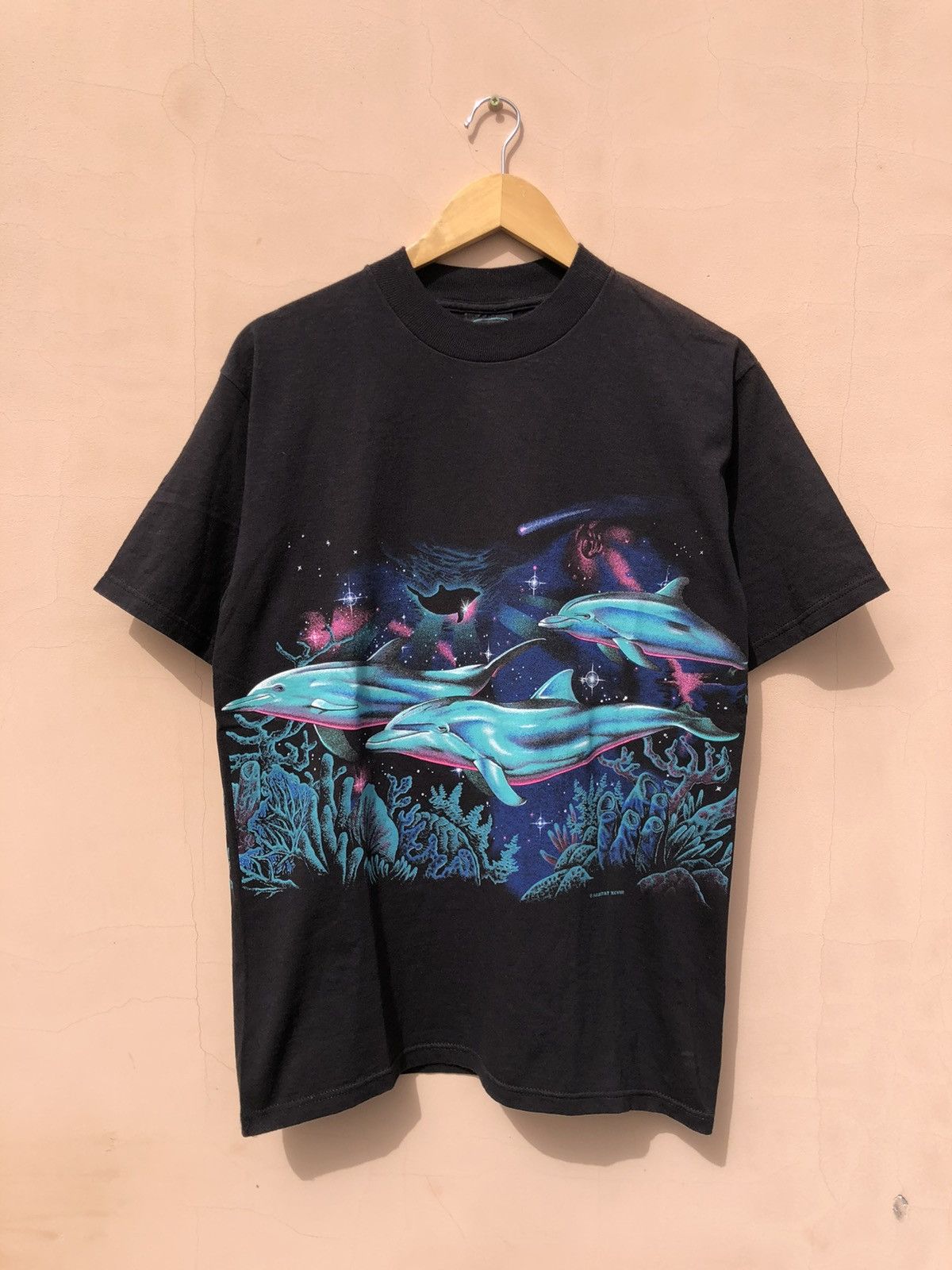 Habitat Vintage 90s Habitat XCIII Dolphin Sea Ocean Animal Black Tee Size US M / EU 48-50 / 2 - 1 Thumbnail