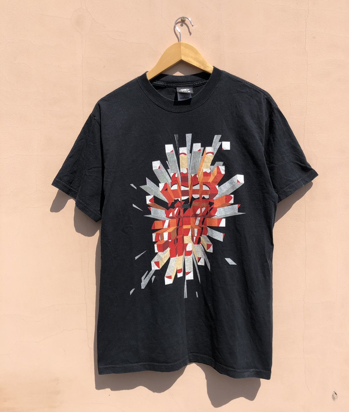 Band Tees Vintage 2006 The Rolling Stones Black Tee (Pink Floyd) Size US M / EU 48-50 / 2 - 1 Thumbnail