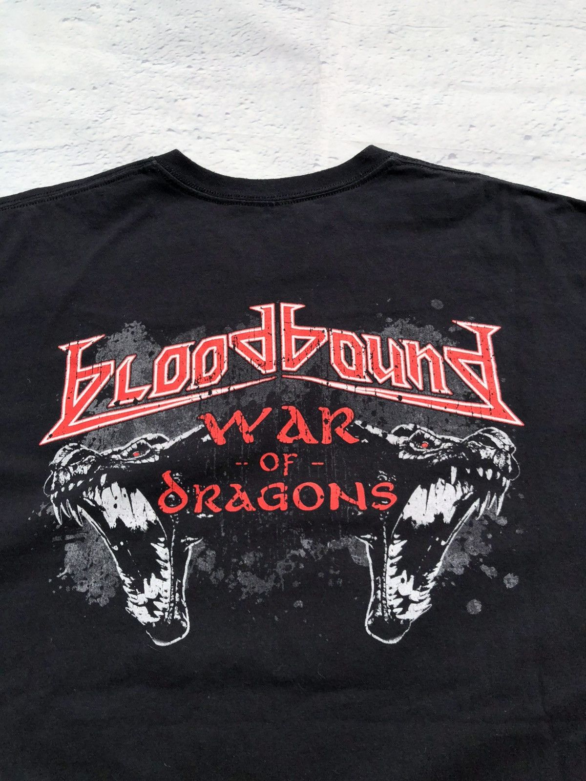 Band Tees Vintage 2000s Bloodbound War of Dragons Black Tee Size US XXL / EU 58 / 5 - 7 Thumbnail