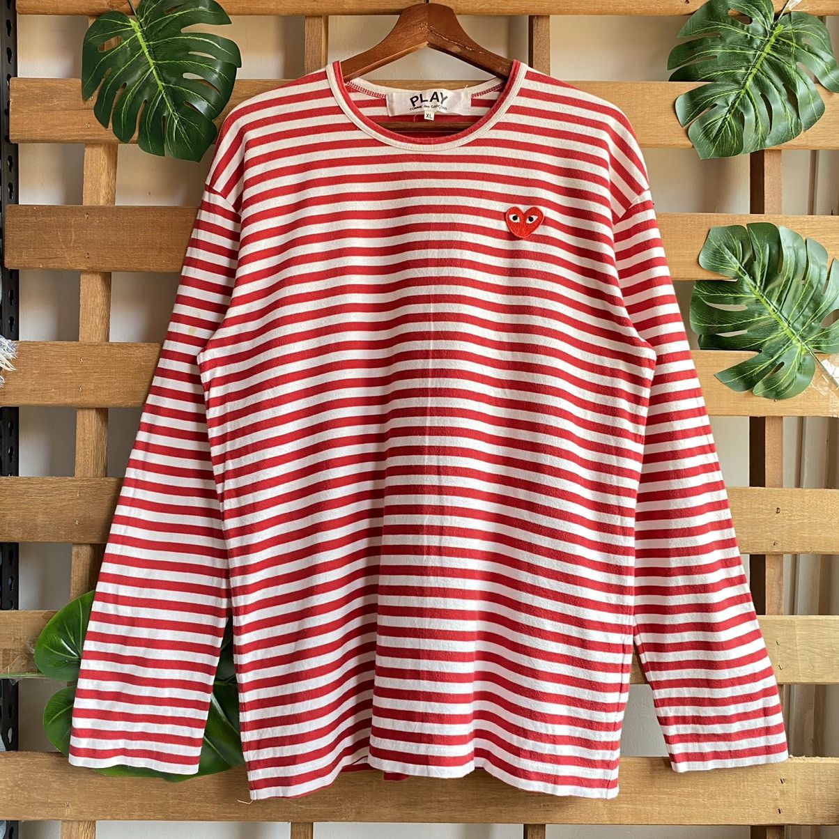 Comme des Garcons × Japanese Brand Play Comme Des Garcons Love Red Stripes Size US L / EU 52-54 / 3 - 1 Thumbnail