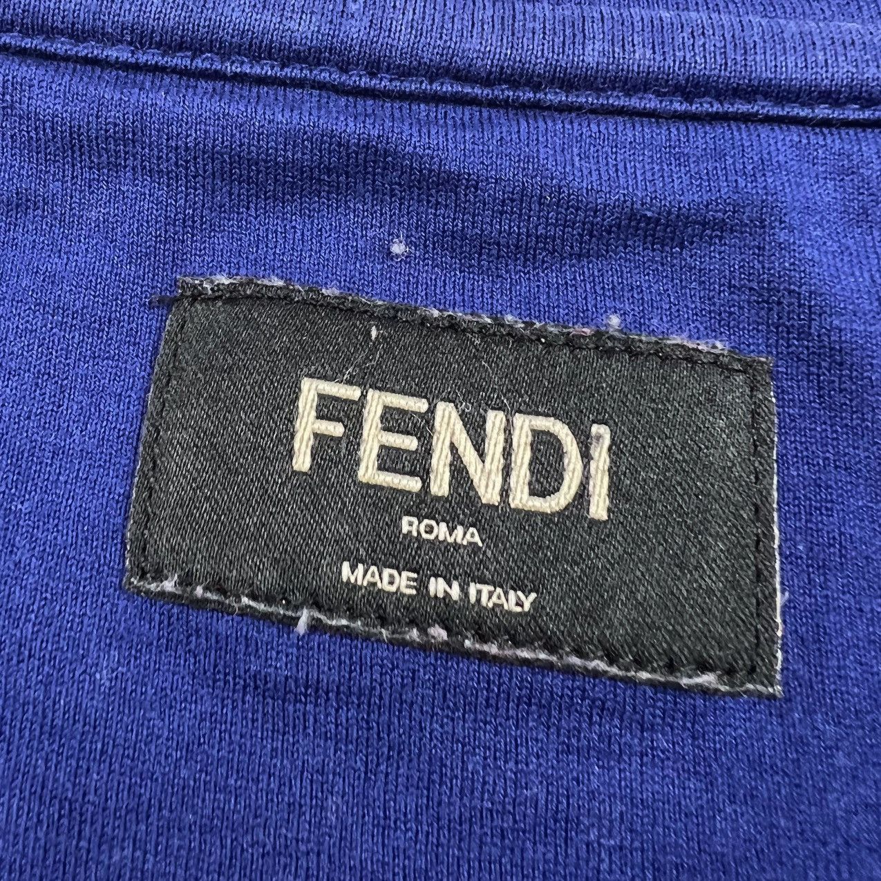 Fendi Fendi Bag Bugs Blue T Shirt Size US M / EU 48-50 / 2 - 3 Thumbnail