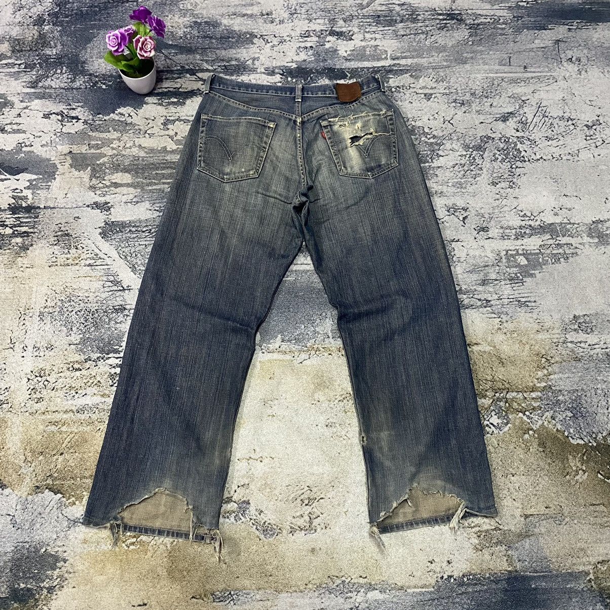 Levi's Vintage Levis 504 Y2k Japanese Distressed Denim Jeans Size US 32 / EU 48 - 2 Thumbnail