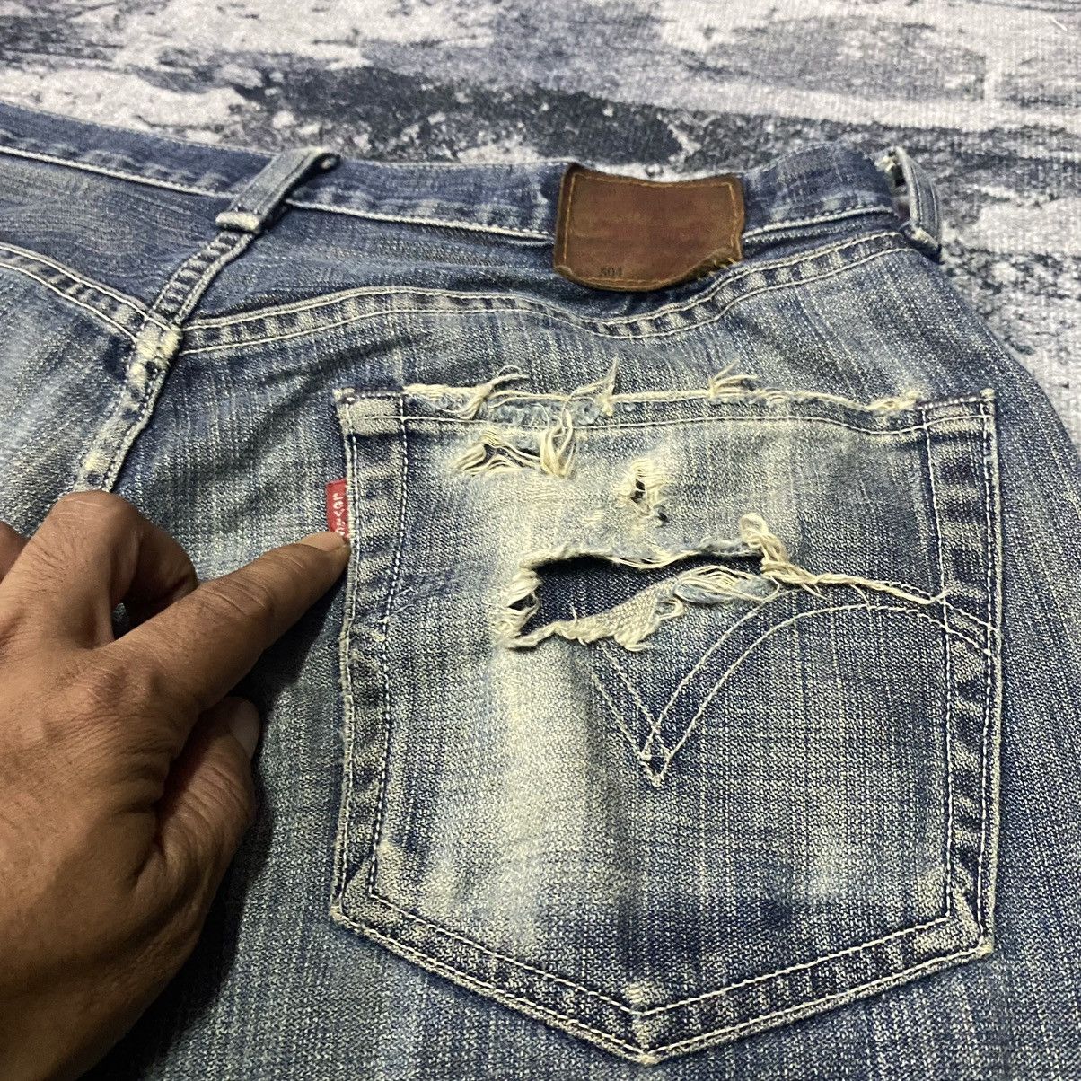 Levi's Vintage Levis 504 Y2k Japanese Distressed Denim Jeans Size US 32 / EU 48 - 15 Thumbnail