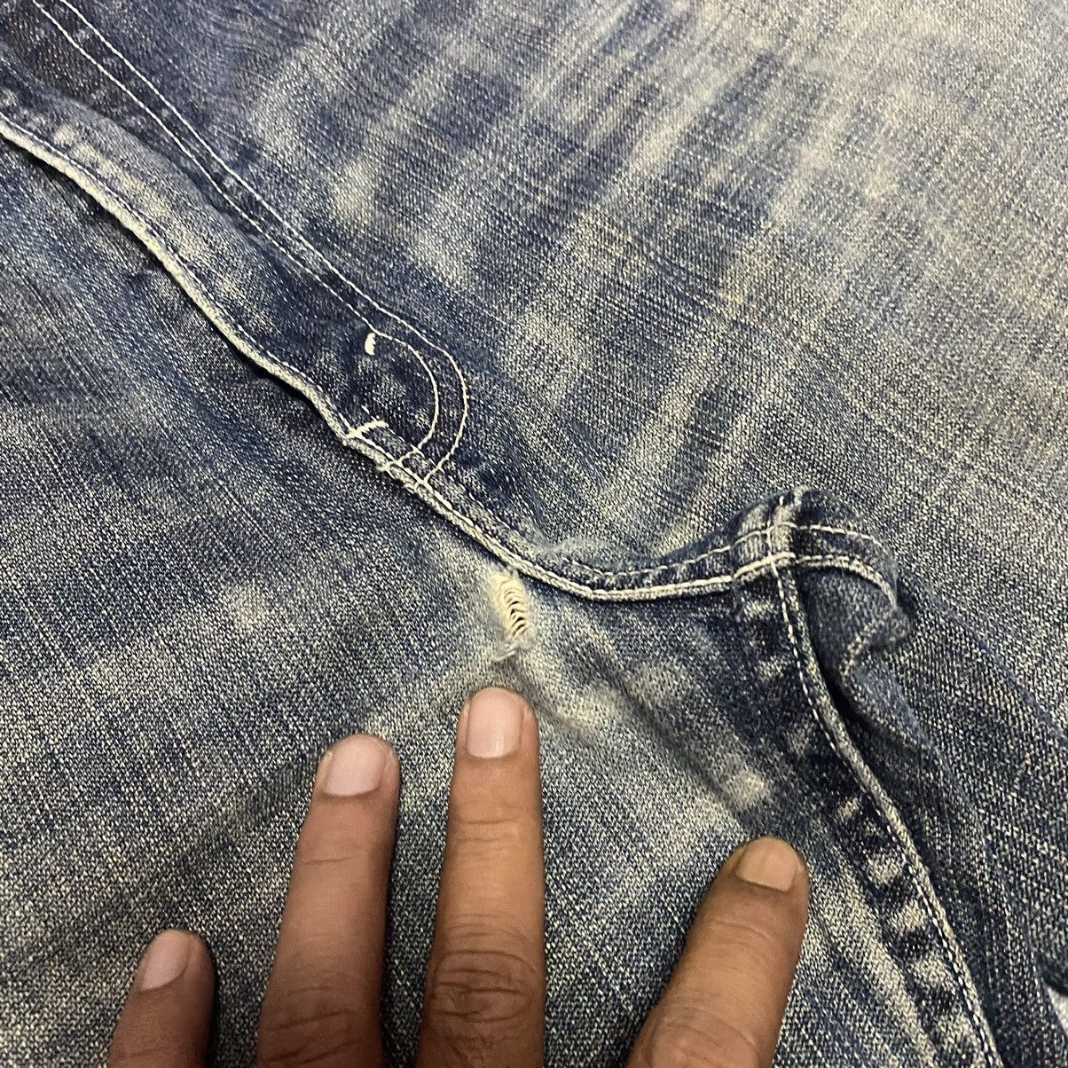 Levi's Vintage Levis 504 Y2k Japanese Distressed Denim Jeans Size US 32 / EU 48 - 10 Thumbnail