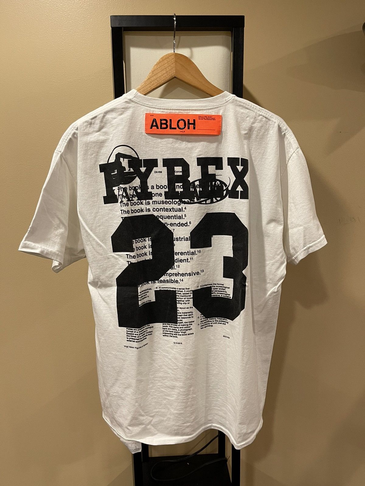 Champion Virgil Abloh x Pyrex Vision MCA Figures of Speech Champion T Size US L / EU 52-54 / 3 - 4 Thumbnail
