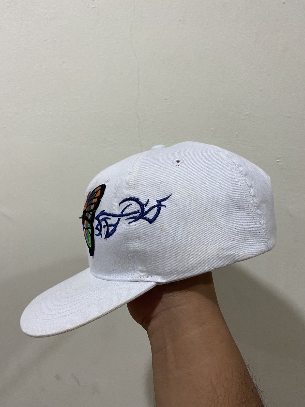 Other Butterfly Eyes Embroid Hat Size ONE SIZE - 3 Thumbnail