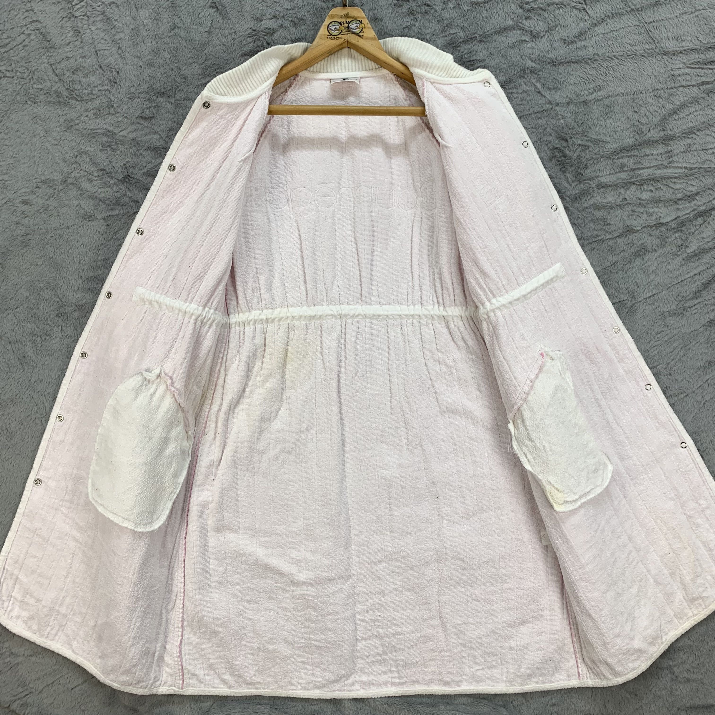 Courreges Courreges Paris Back Big Logo Pink Sweater #4383-151 Size M / US 6-8 / IT 42-44 - 8 Thumbnail