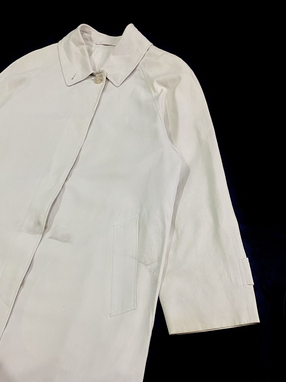 Burberry × Burberry Prorsum 🔥HOT ITEMS🔥 VINTAGE TRENCH COAT BY BURBERRY’S Size US M / EU 48-50 / 2 - 9 Thumbnail
