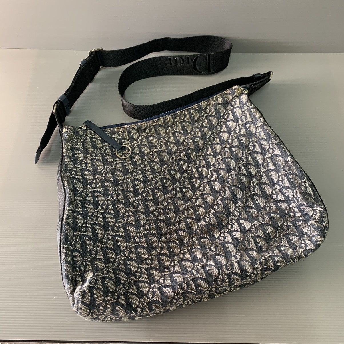 Christian Dior Monsieur Authentic Christian Dior Monogram Mesengger Bag Size ONE SIZE - 1 Thumbnail