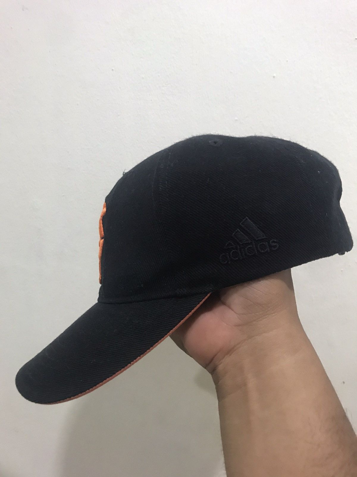 MLB VTG Yomiuri Giants Baseball Velcro Hat Size ONE SIZE - 3 Thumbnail