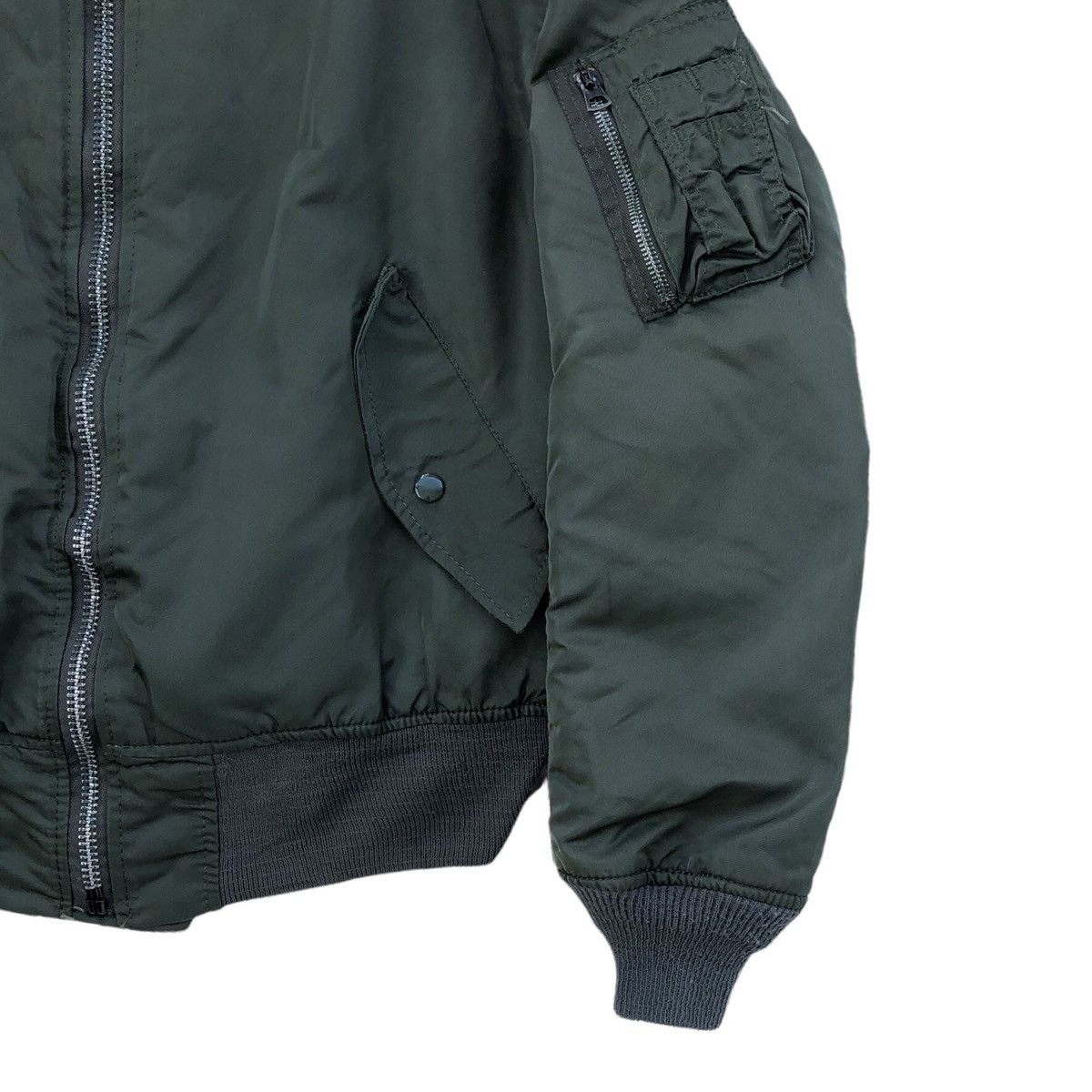 Alpha Industries Vintage Alpha Industries MA-1 Flyer's Bomber Jacket Size US L / EU 52-54 / 3 - 3 Thumbnail
