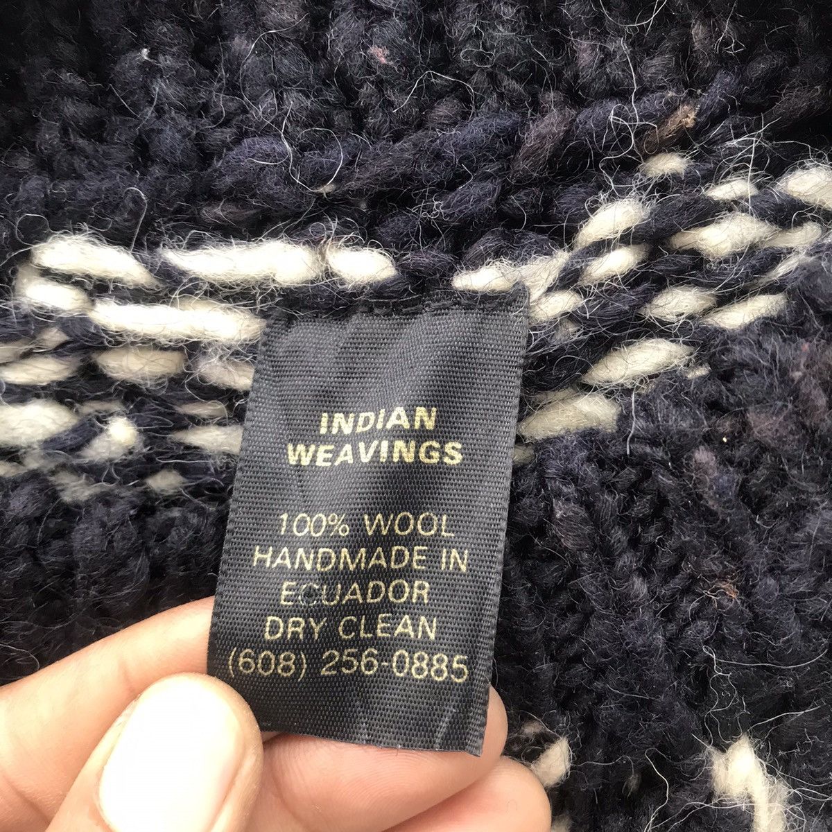 Handmade Vintage Indian Weavings Native Wool Knit Sweater Size US M / EU 48-50 / 2 - 7 Thumbnail