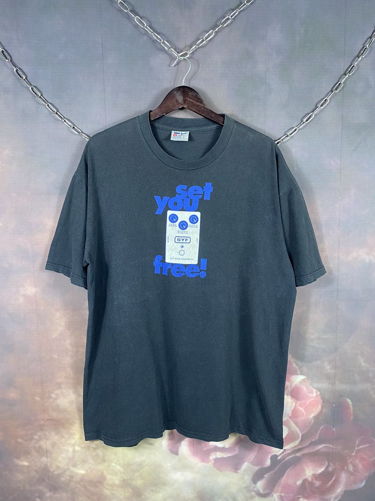 Band Tees × Vintage Vintage Y2K SYF Set You Free Punk Element Band Tees Size US XL / EU 56 / 4 - 1 Thumbnail