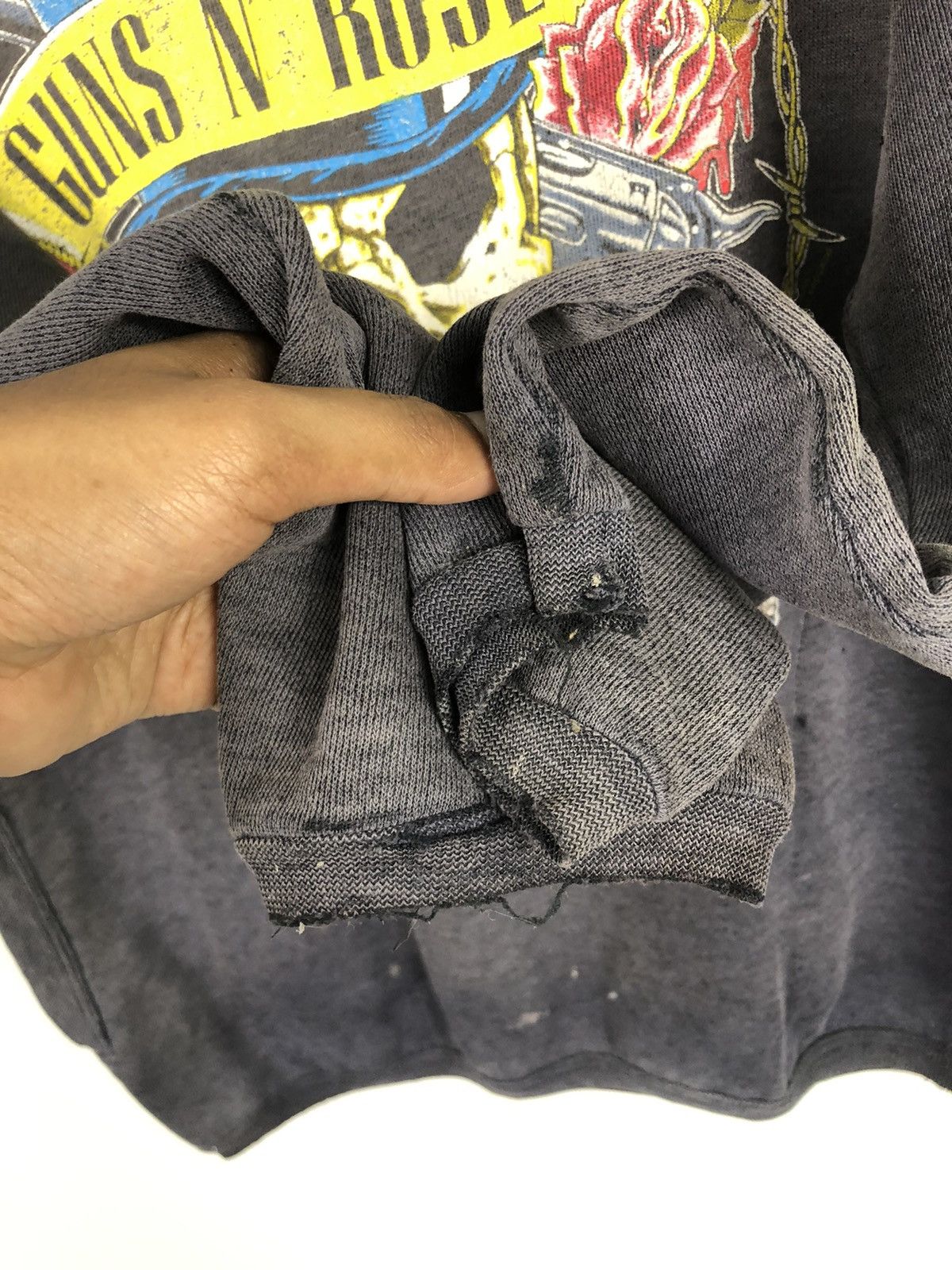 Band Tees Vtg 1991 Guns and Roses Underlicense Brockhum Distressed Size US M / EU 48-50 / 2 - 3 Thumbnail