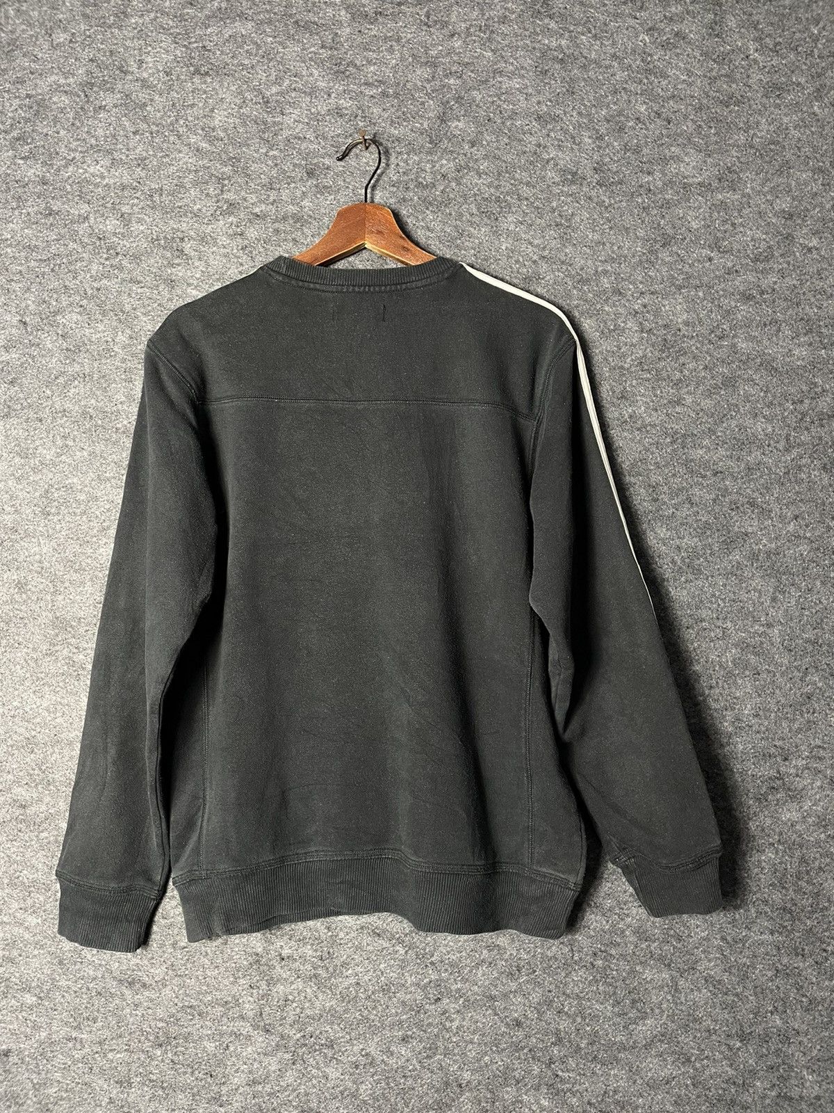Adidas ADIDAS ORIGINALS 3 STRIPE SWEATSHIRT Size US M / EU 48-50 / 2 - 3 Thumbnail