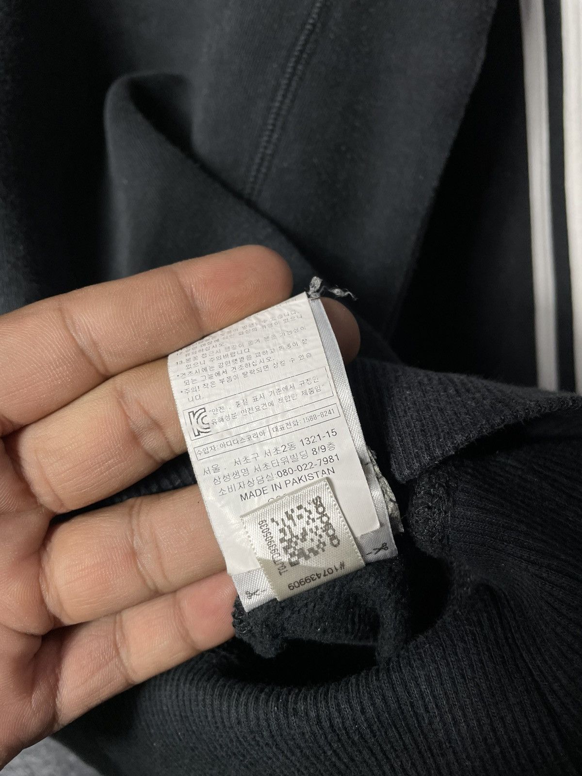 Adidas ADIDAS ORIGINALS 3 STRIPE SWEATSHIRT Size US M / EU 48-50 / 2 - 6 Thumbnail