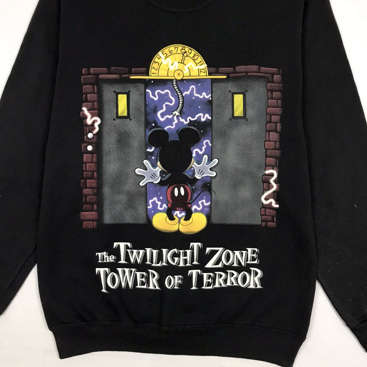 Disney × Mickey Mouse × Vintage Vintage Mickey Mouse The Twilight Zone Tower Of Terror Size US S / EU 44-46 / 1 - 4 Thumbnail