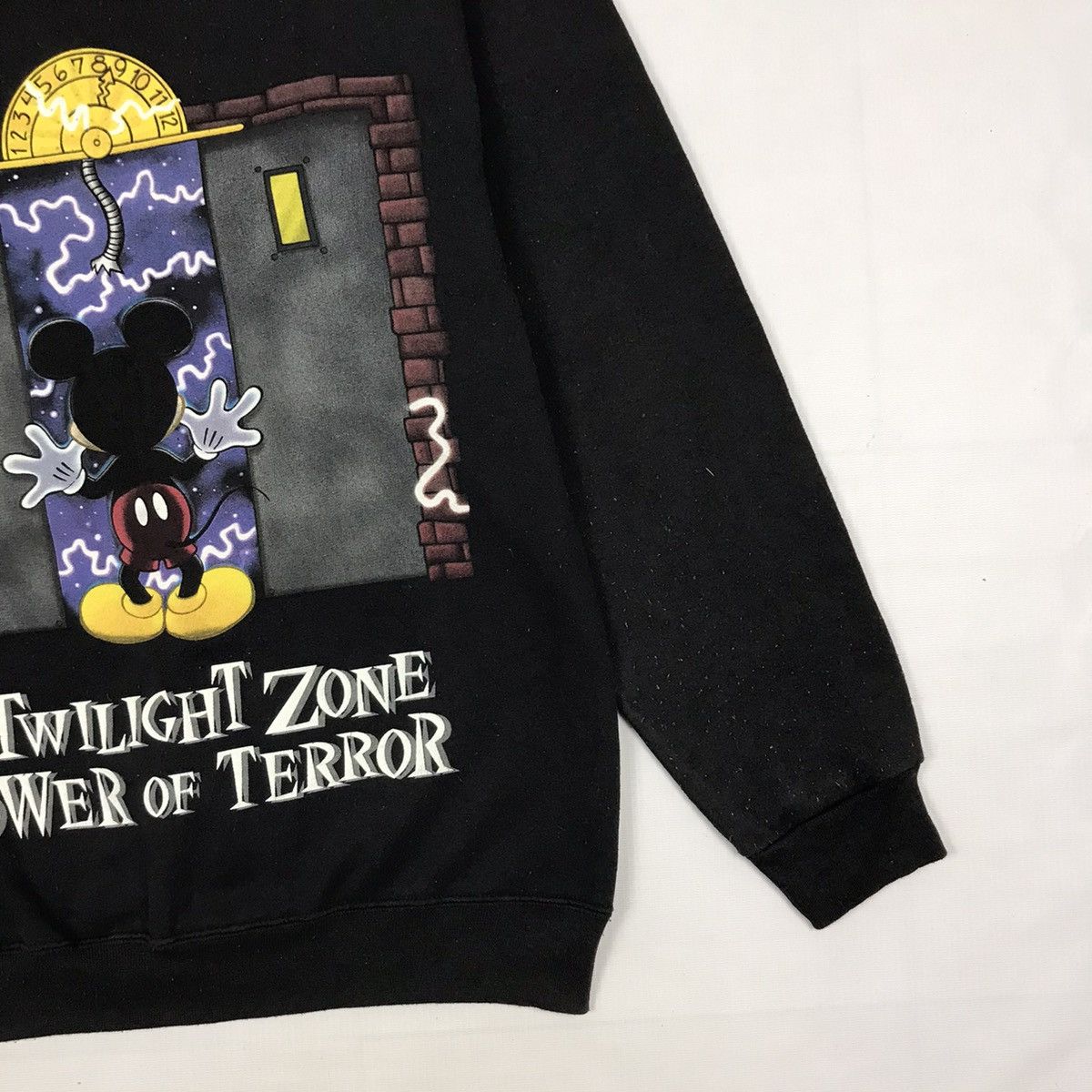 Disney × Mickey Mouse × Vintage Vintage Mickey Mouse The Twilight Zone Tower Of Terror Size US S / EU 44-46 / 1 - 3 Thumbnail