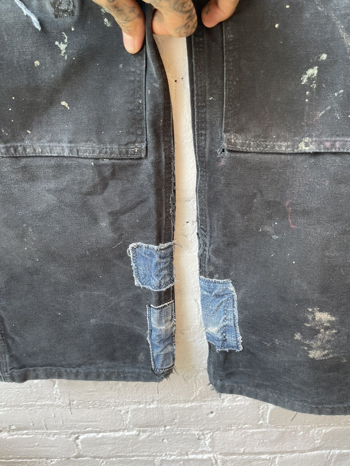 Carhartt × Vintage Vintage THRASHED PATCH WORK FADED BAGGY Double Knee Jeans Size US 36 / EU 52 - 5 Thumbnail