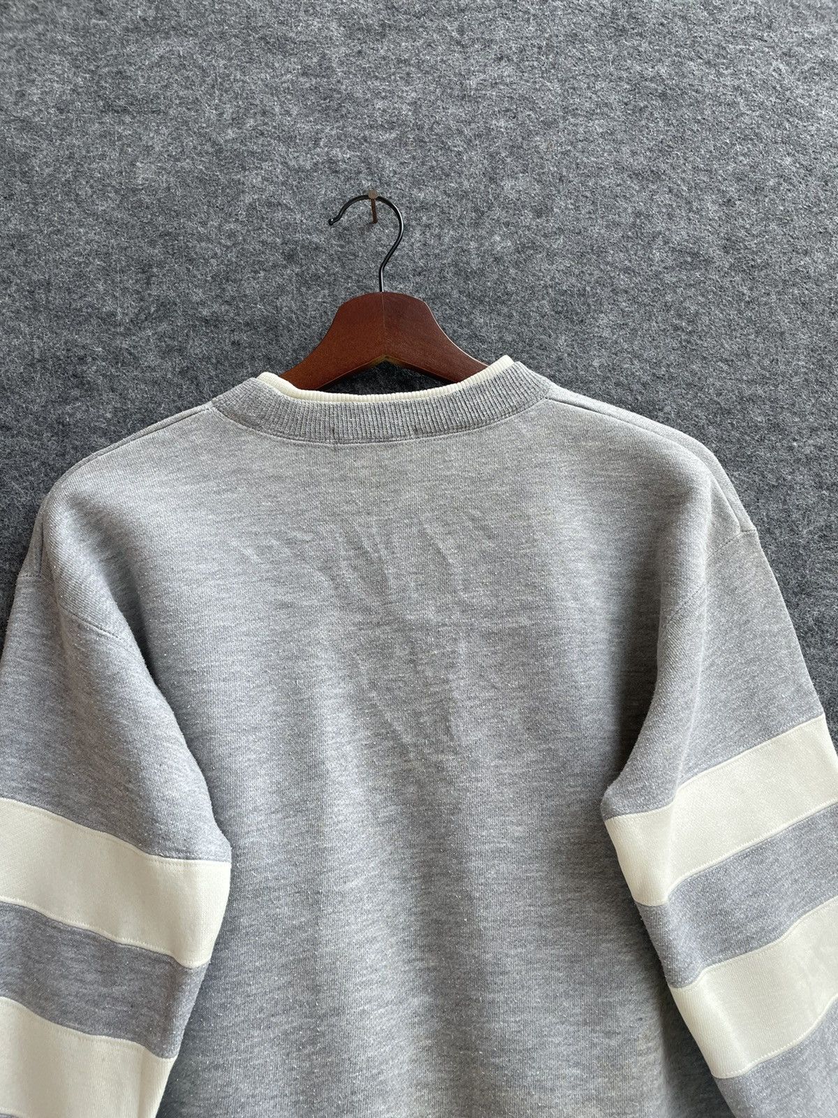 Vintage FICKLE CLUB SWEATSHIRT Size US S / EU 44-46 / 1 - 4 Thumbnail