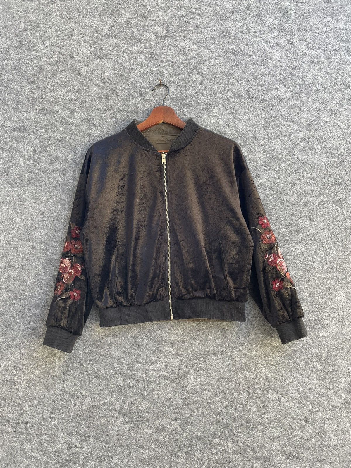 SUKAJAN FLORAL VELVET JACKET