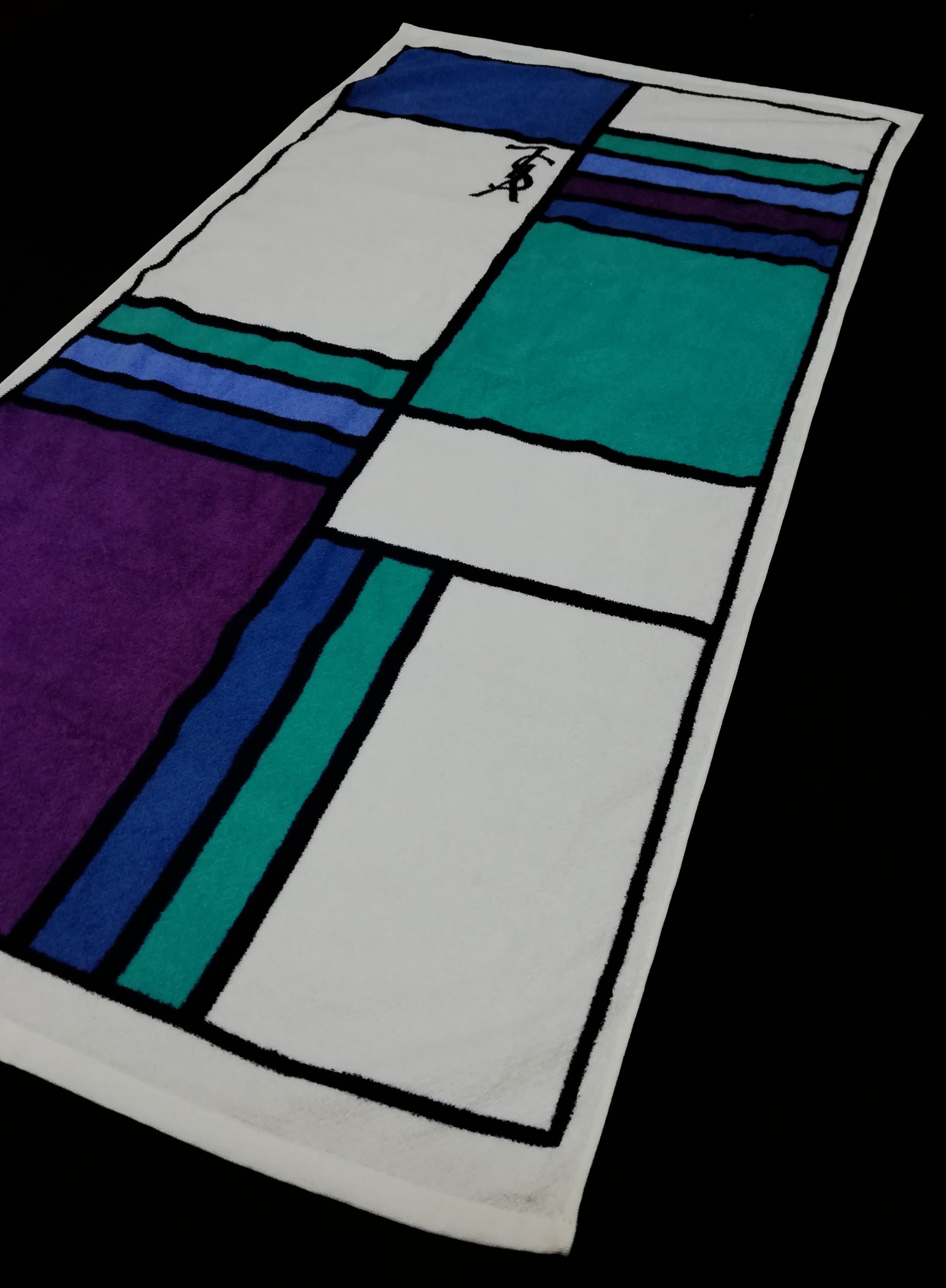 Vintage × Yves Saint Laurent 🔥Yves Saint Laurent Hand Towel H 45 × W 24 "inches🔥 Size ONE SIZE - 5 Thumbnail