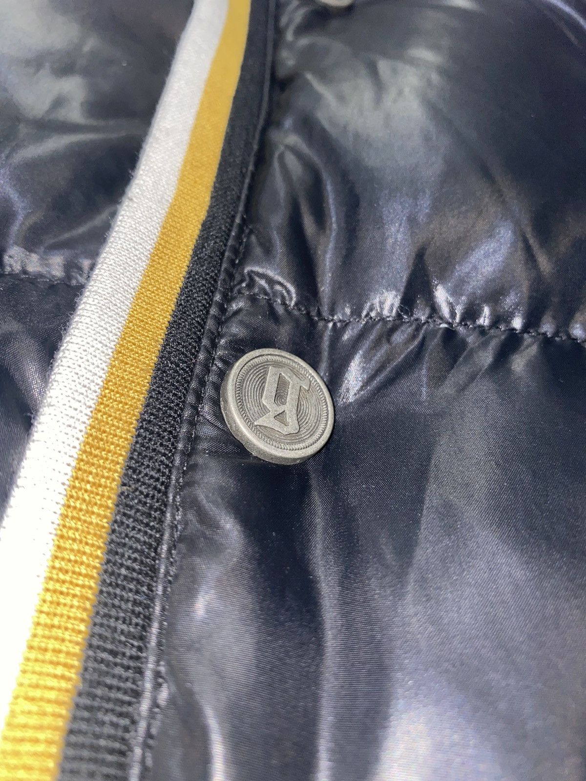 John Galliano Galliano Big Logo Down Puffer Jacket Size US M / EU 48-50 / 2 - 14 Thumbnail