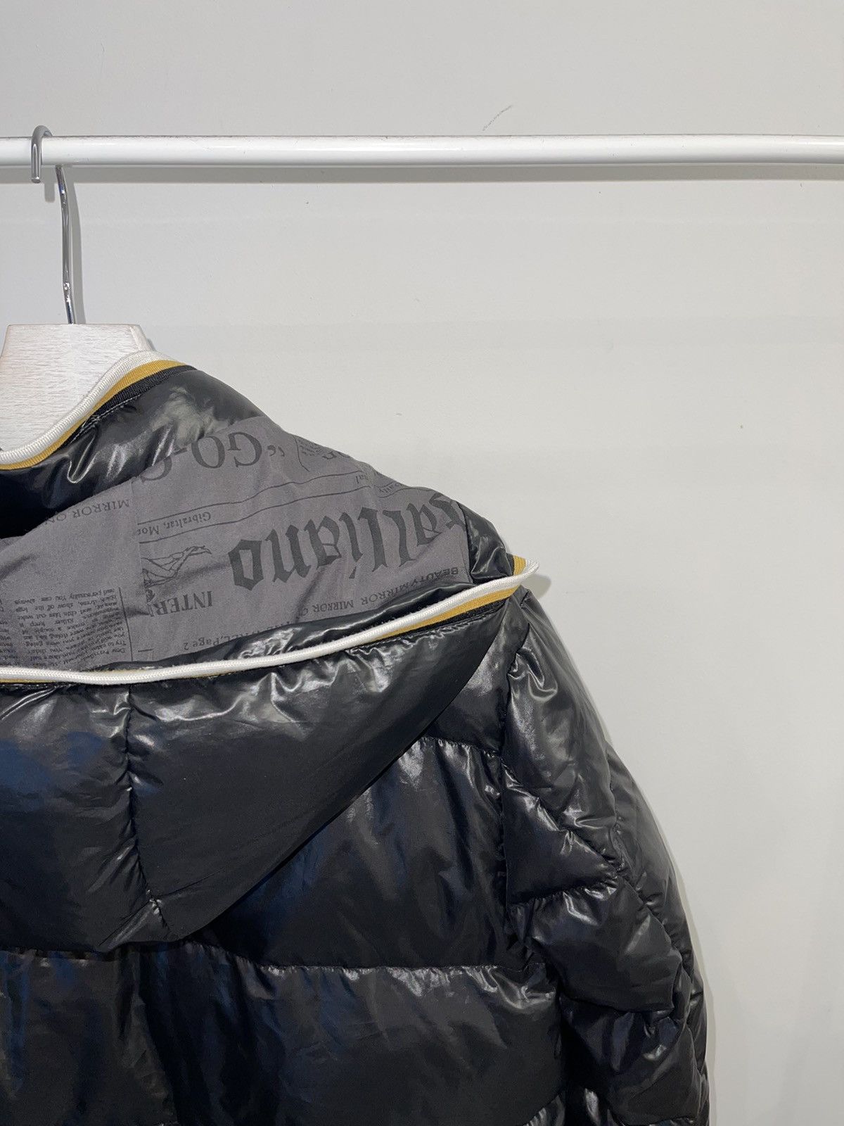 John Galliano Galliano Big Logo Down Puffer Jacket Size US M / EU 48-50 / 2 - 7 Thumbnail