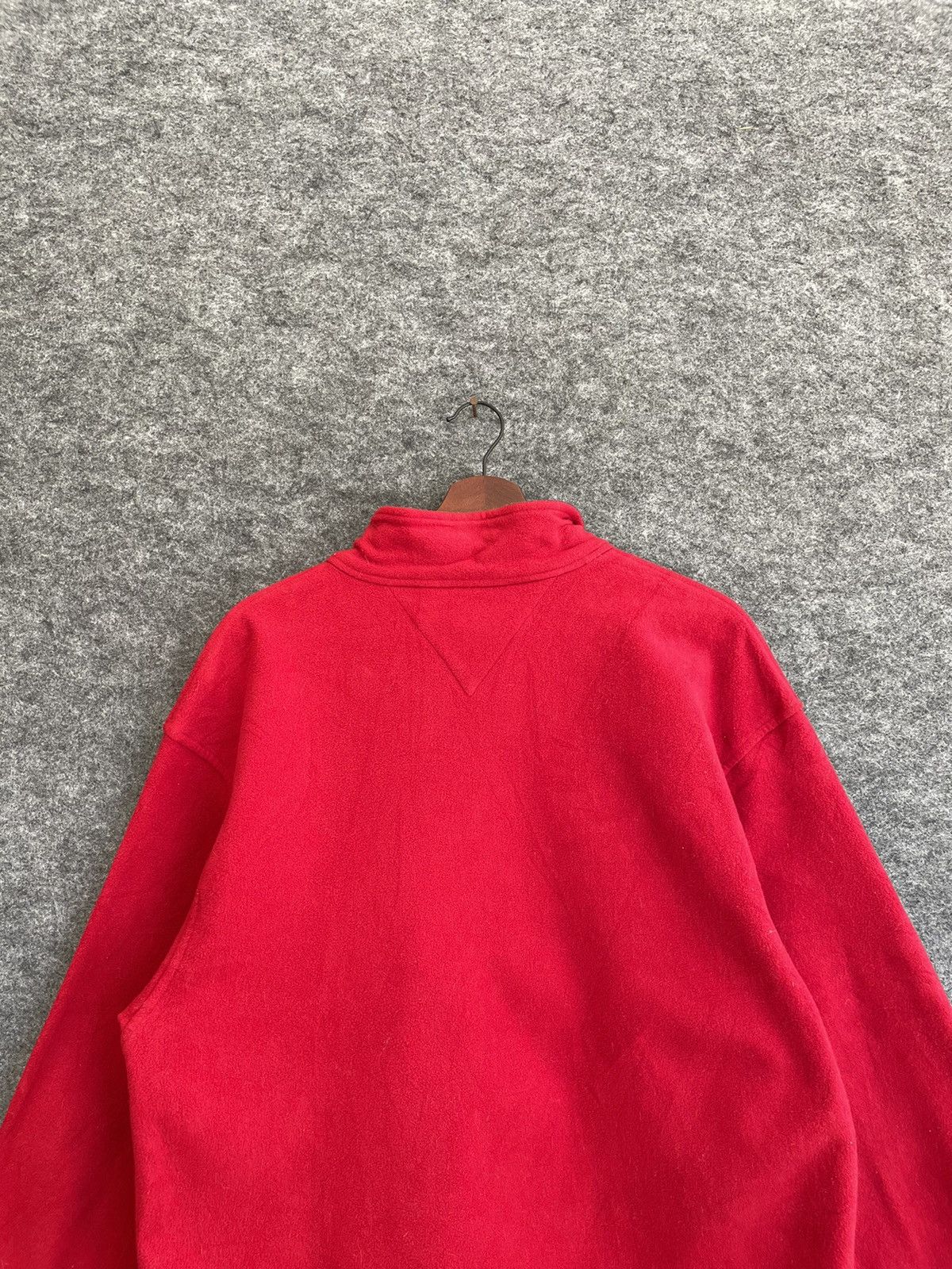 Tommy Hilfiger VINTAGE TOMMY HILFIGER RED FLEECE JACKET Size US XXL / EU 58 / 5 - 4 Thumbnail