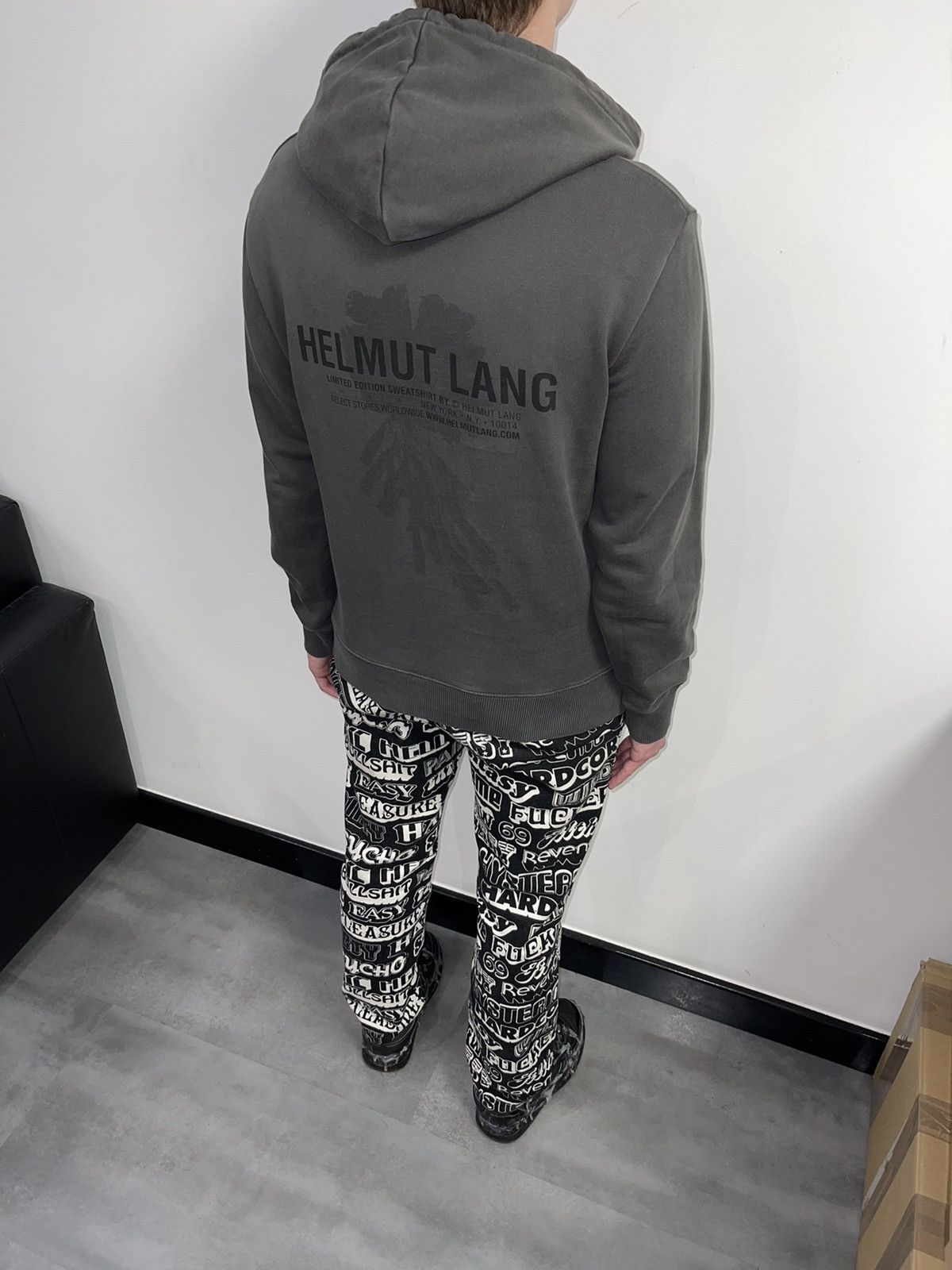 Helmut Lang Limited Edition! Helmut Lang Big Logo Washed Gray Hoodie Size US M / EU 48-50 / 2 - 9 Thumbnail