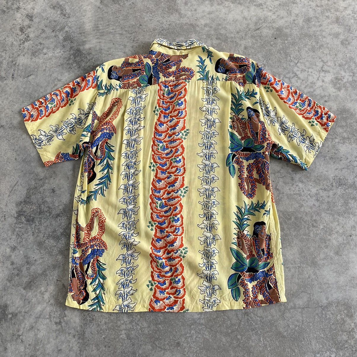 Vintage Vintage Aloha Girl Button Up Hawaiian Shirt Size US S / EU 44-46 / 1 - 10 Thumbnail