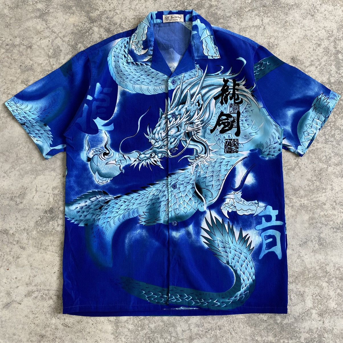 Vintage Vintage Flying Dragon Polyester Button Up Shirt Size US L / EU 52-54 / 3 - 3 Thumbnail