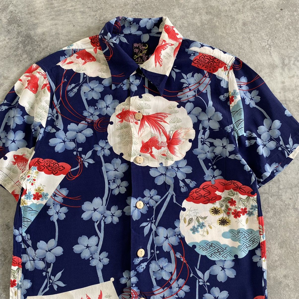 Vintage Oniwa Sato Rayon Crepe Goldfish Aloha Hawaiian Shirt