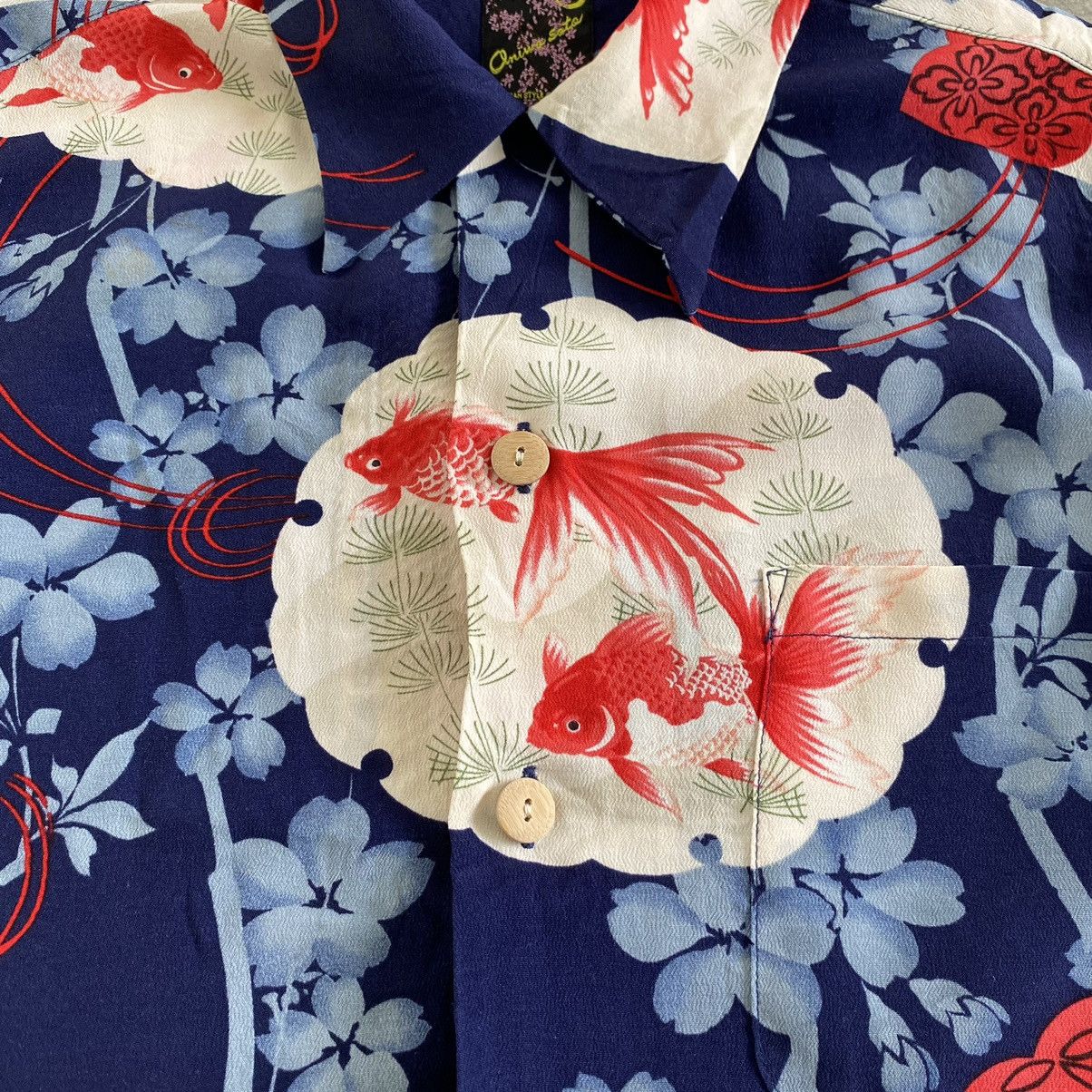 Vintage Oniwa Sato Rayon Crepe Goldfish Aloha Hawaiian Shirt