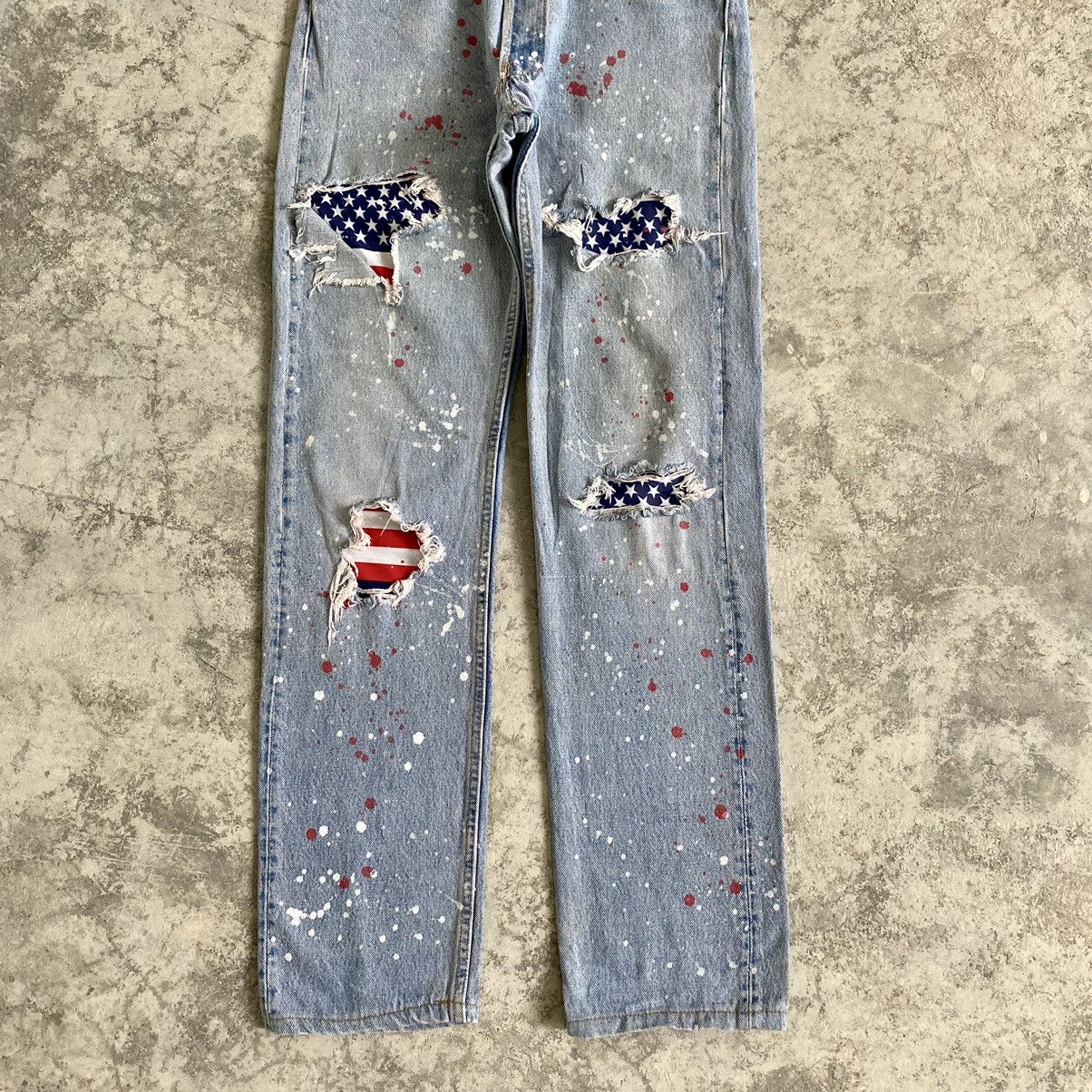 Levi's Vintage 90's Levi's 501 x 88 Tees Splatter Ripped Jeans Size US 30 / EU 46 - 2 Thumbnail