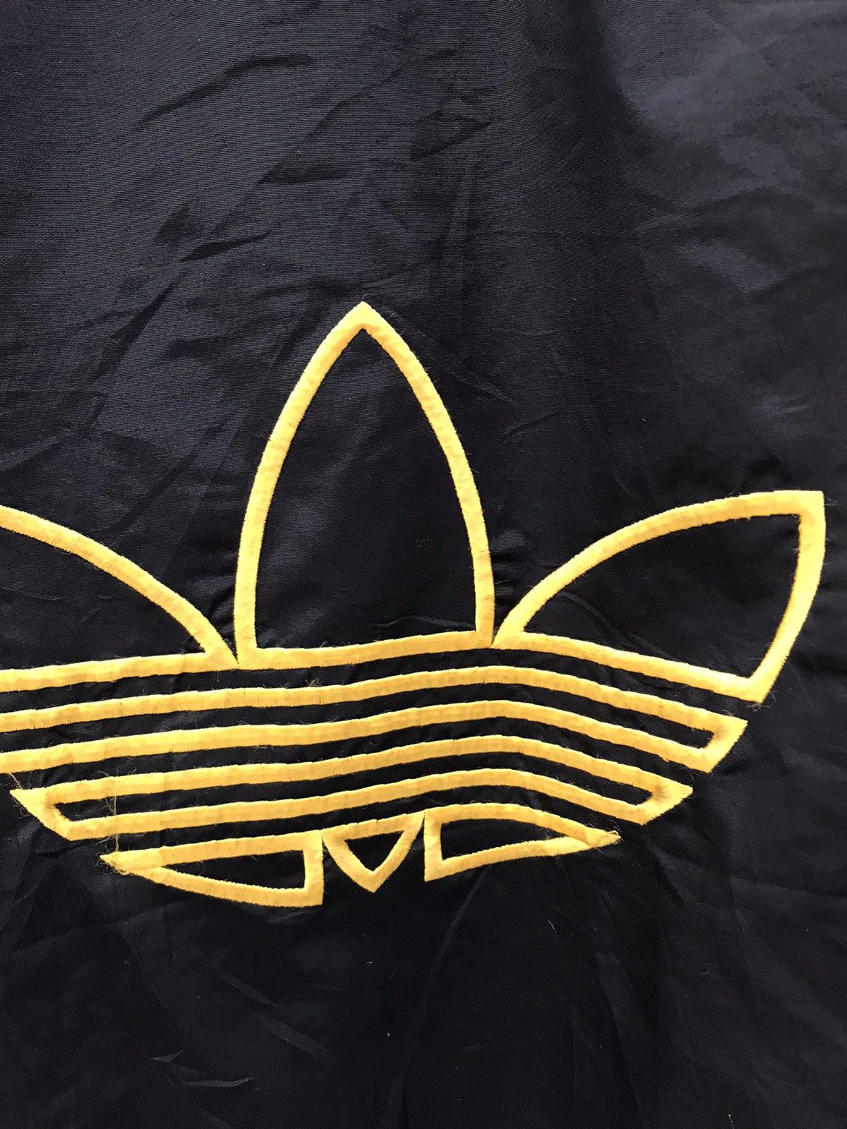 Adidas × Vintage Vintage Adidas Trefoil Big Logo Embroidered Jackets Size US M / EU 48-50 / 2 - 9 Thumbnail