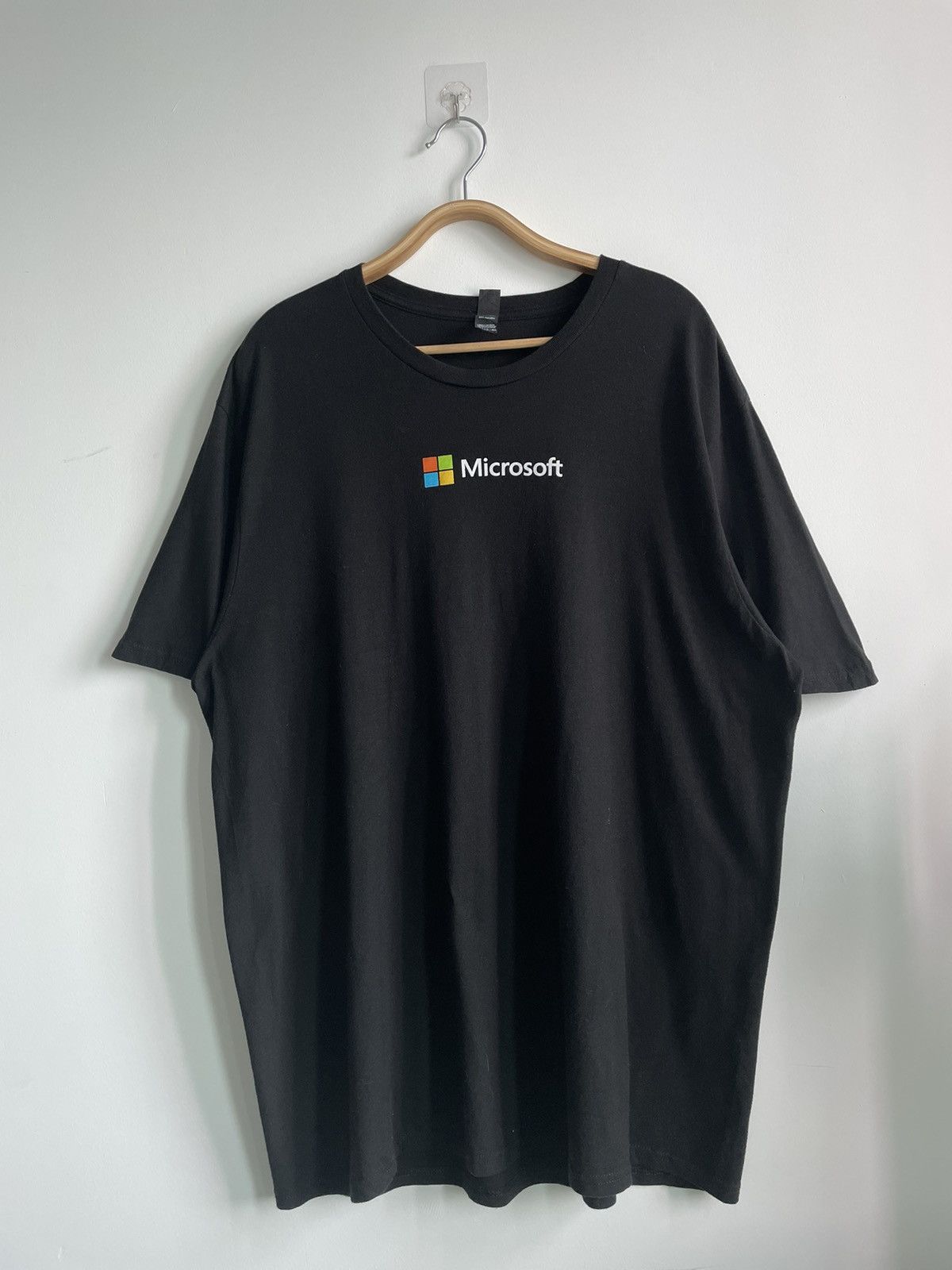 MICROSOFT CENTER BLACK TEE