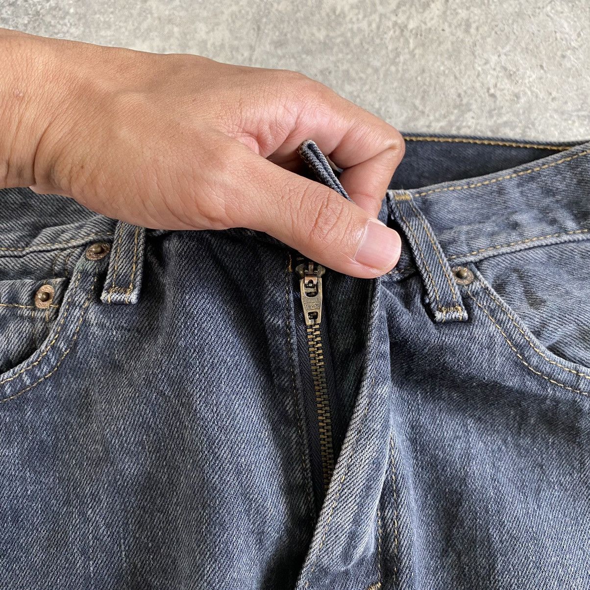 Levi's Vintage 2000’s Levi's 505 Faded Black Denim Jeans Size US 28 / EU 44 - 6 Thumbnail