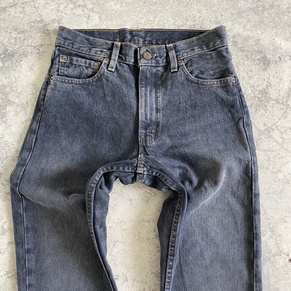 Levi's Vintage 2000’s Levi's 505 Faded Black Denim Jeans Size US 28 / EU 44 - 7 Thumbnail