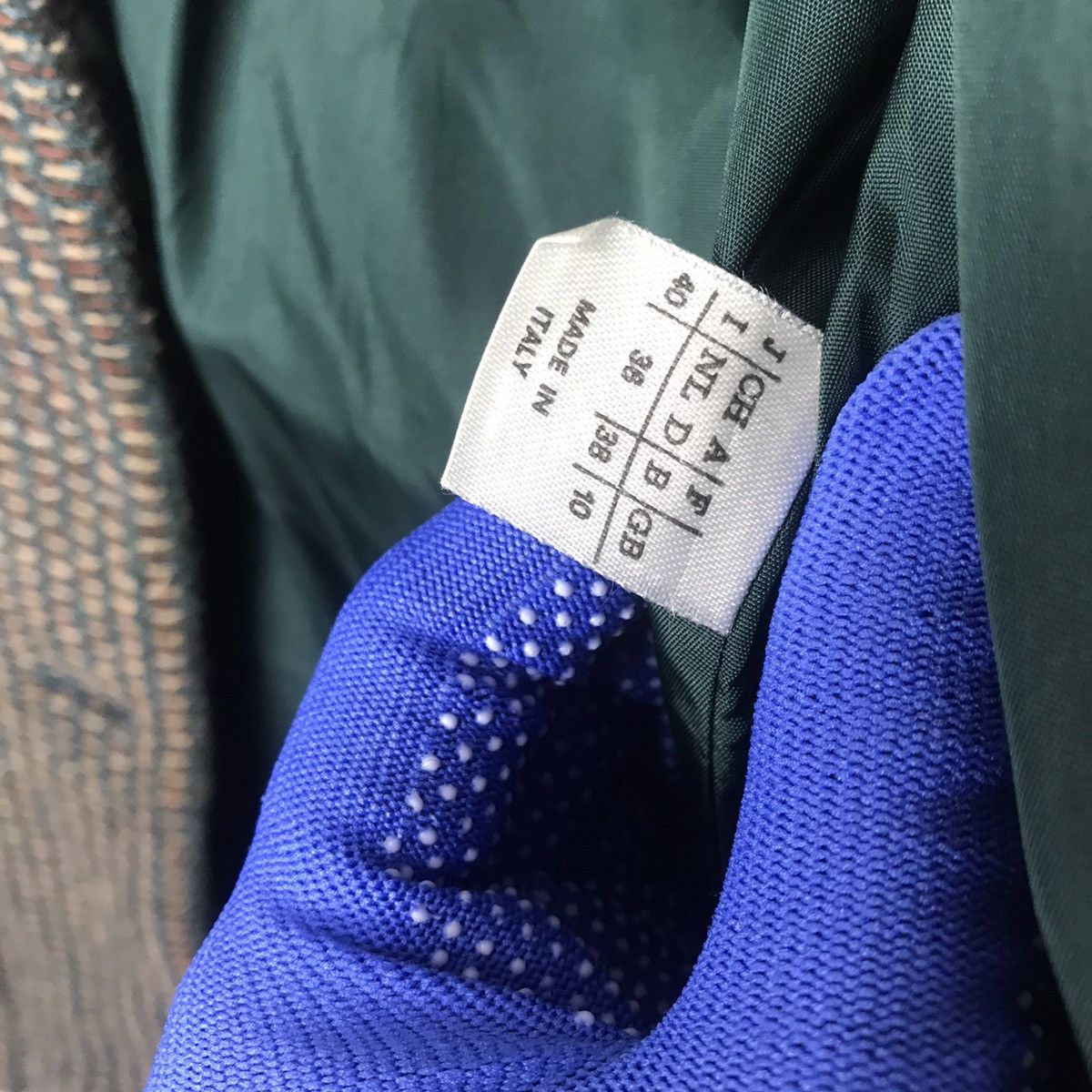 Max Mara Vintage Max Mara sportmax Tweed Knitted Buttom jacket Size M / US 6-8 / IT 42-44 - 10 Thumbnail