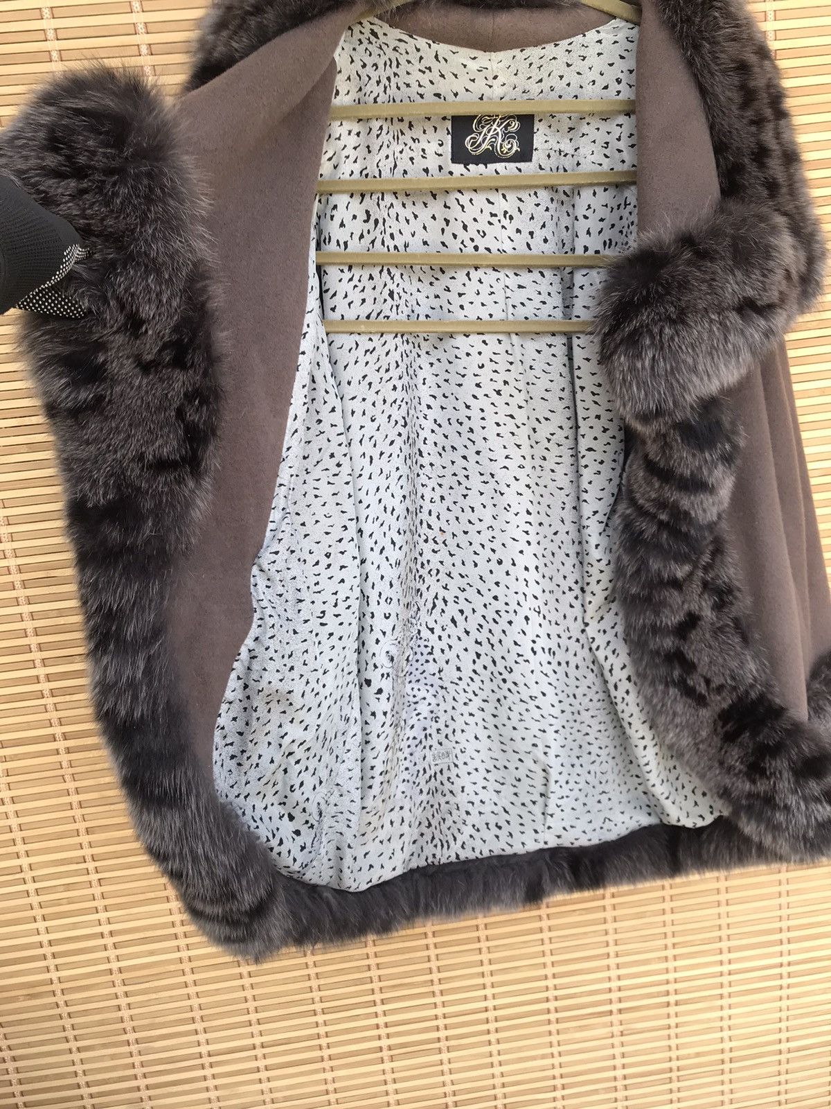 Japanese Brand × Karl Kani Karl Kani Mink Fur Cape cloak Coat Wool unbuttomed Size US L / EU 52-54 / 3 - 5 Thumbnail
