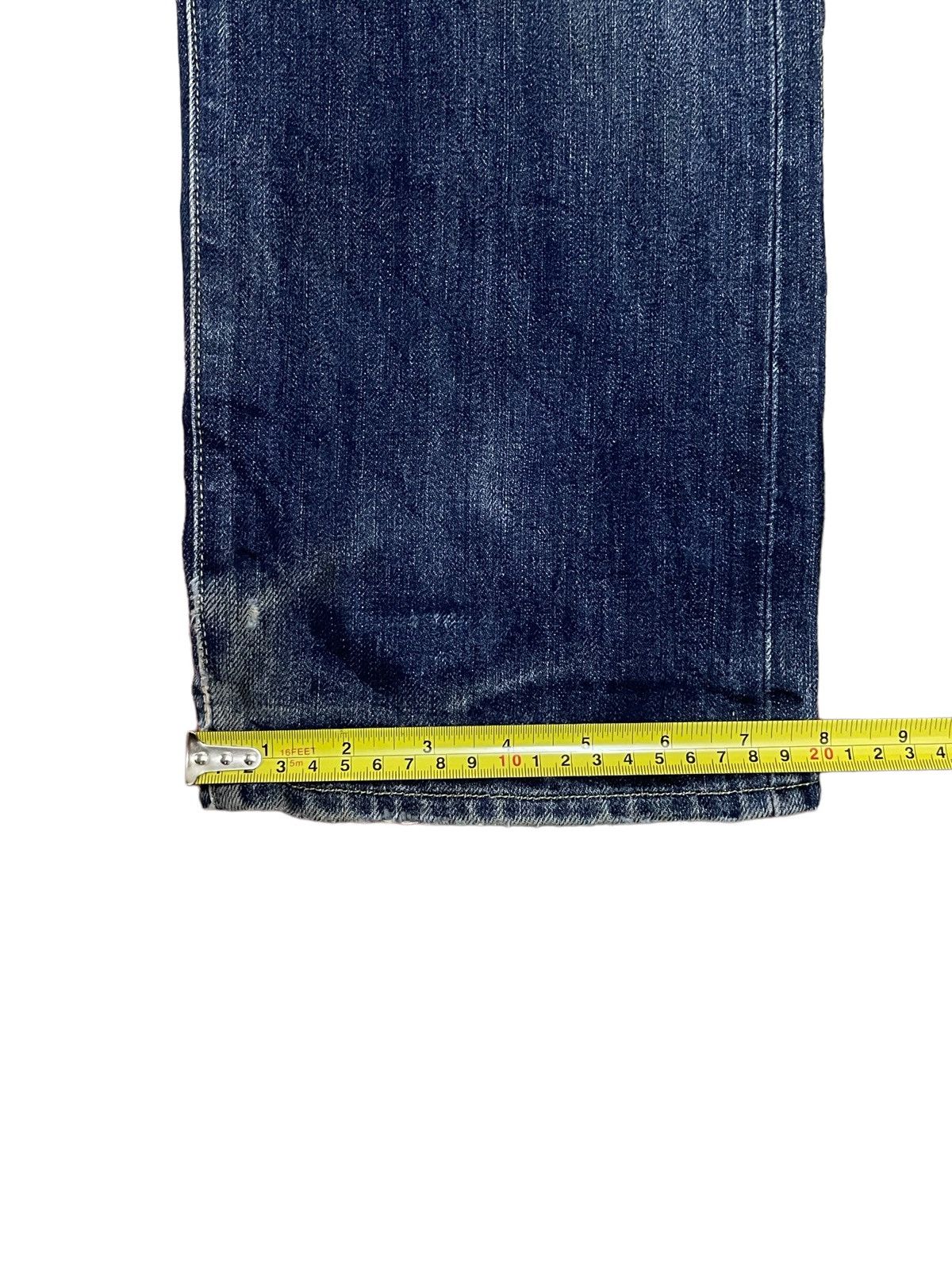 Kaihara Denim Uniqlo Kaihara Fabric Selvedge Indigo Washed Ripped Jeans Size US 32 / EU 48 - 20 Thumbnail
