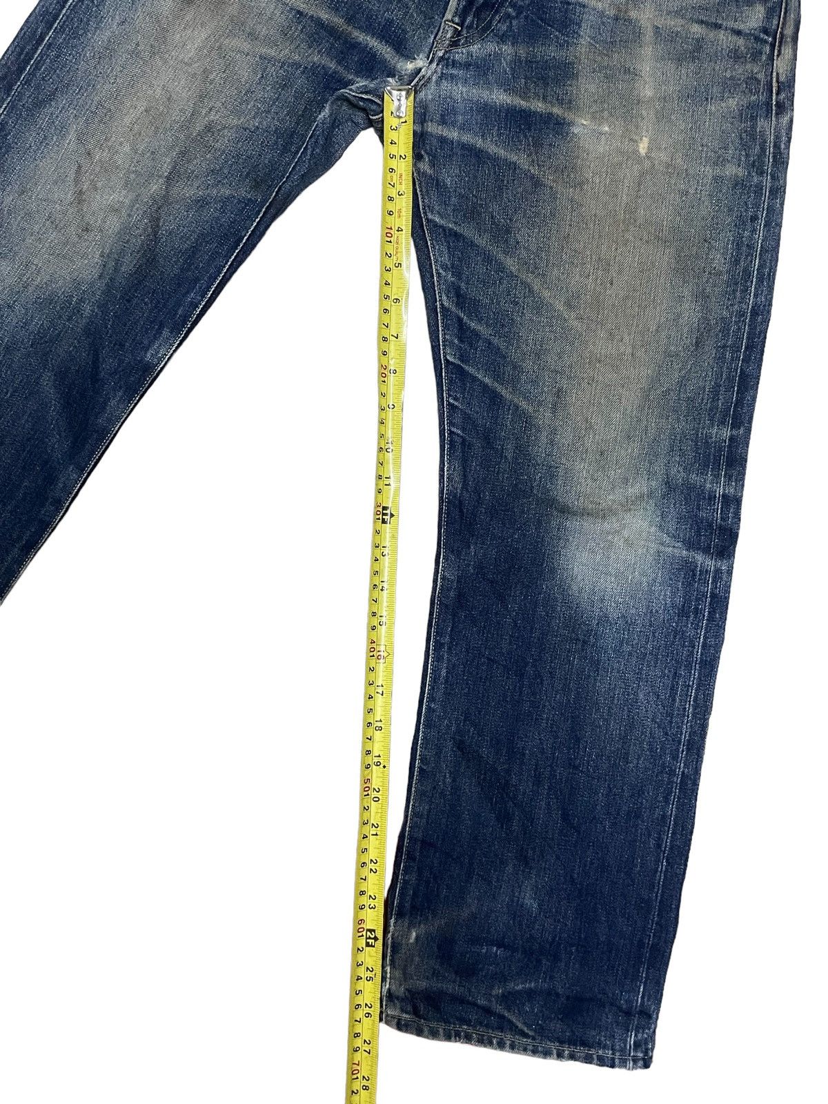 Kaihara Denim Uniqlo Kaihara Fabric Selvedge Indigo Washed Ripped Jeans Size US 32 / EU 48 - 21 Thumbnail