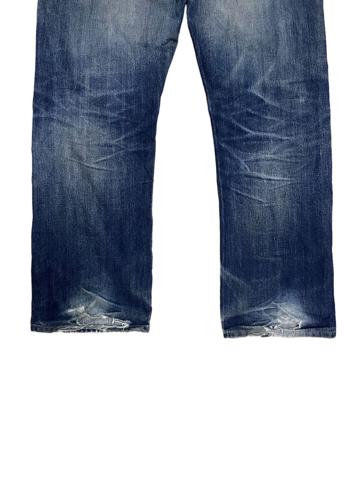 Kaihara Denim Uniqlo Kaihara Fabric Selvedge Indigo Washed Ripped Jeans Size US 32 / EU 48 - 14 Thumbnail