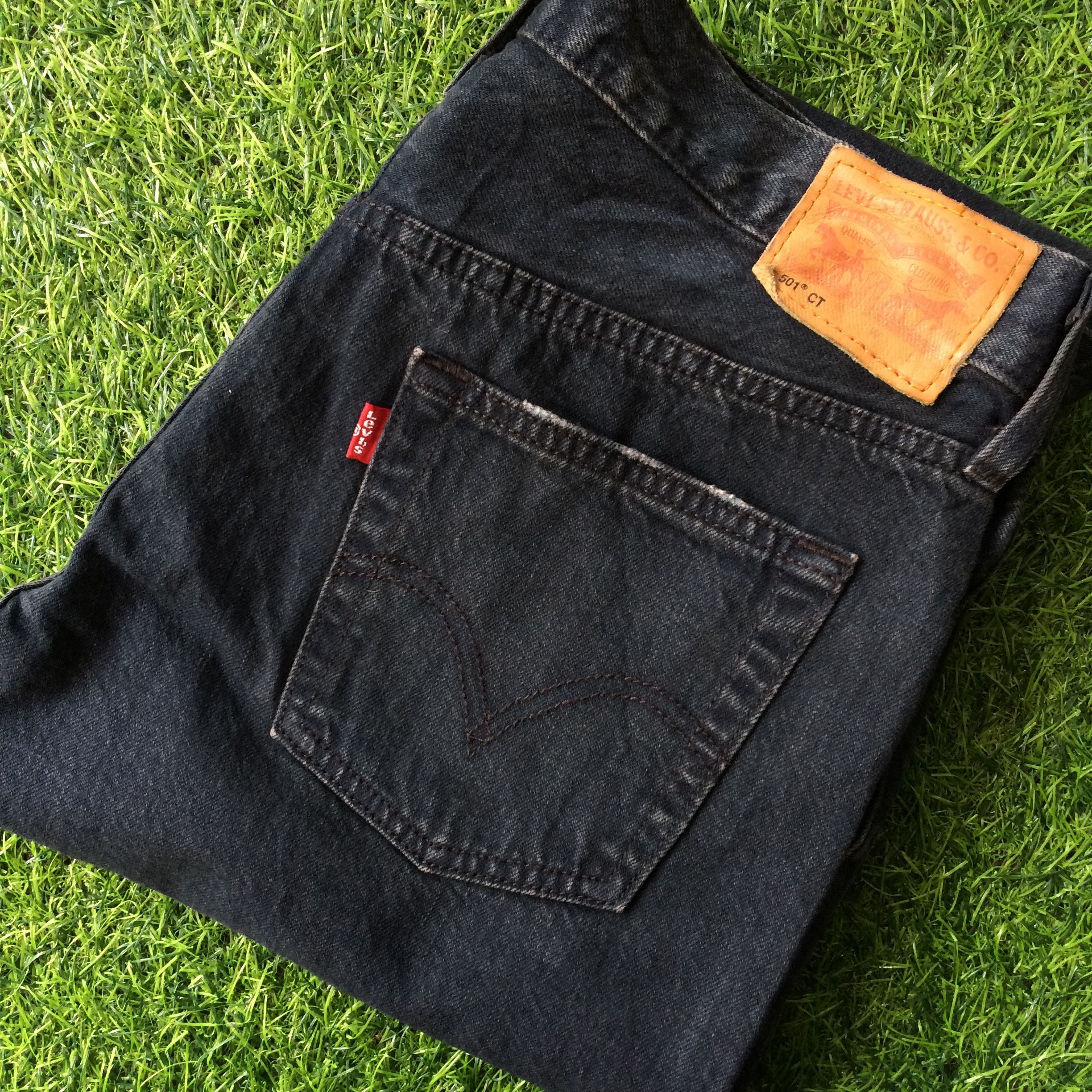 Levi's Levi's 501 CT Ripped Jeans #B-761 Size US 31 - 8 Thumbnail