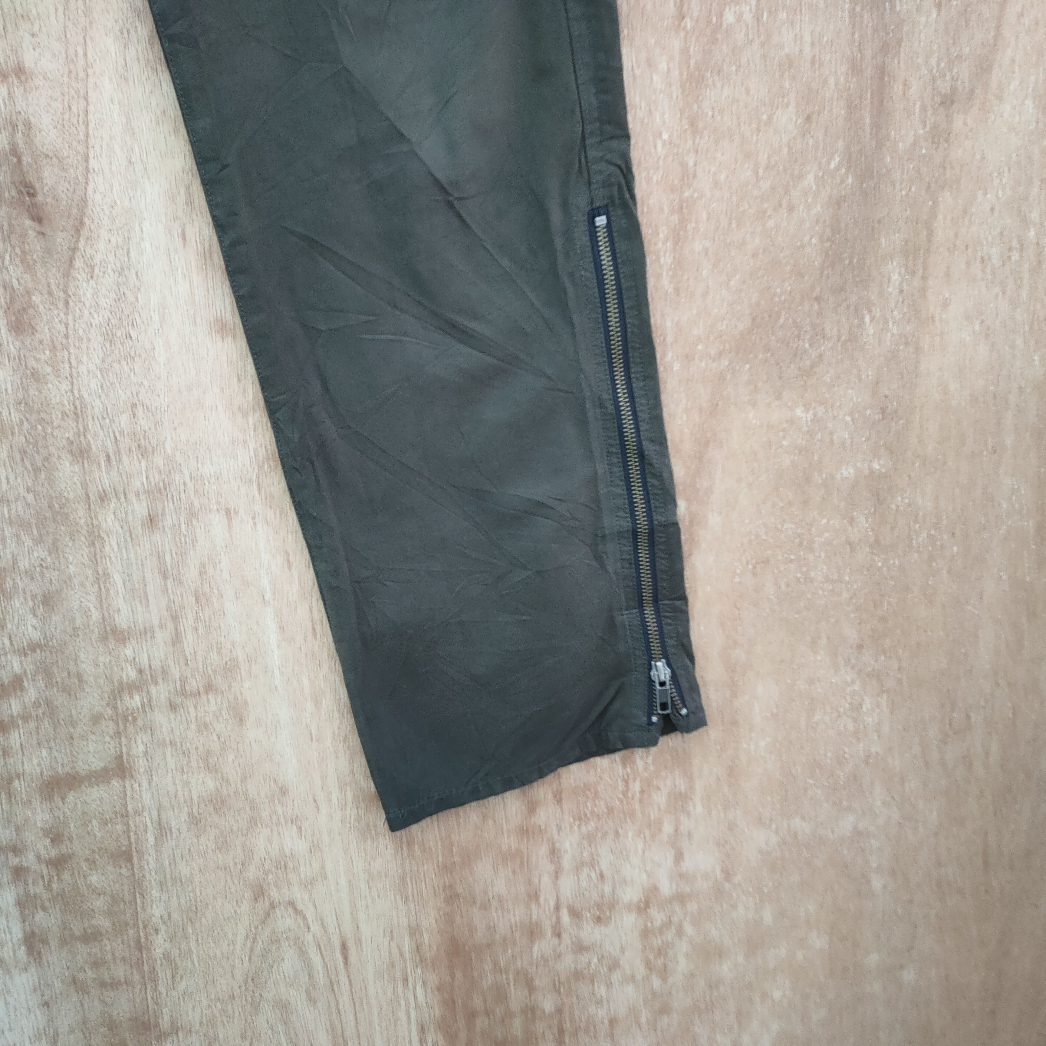 The Difference DIFFERENT ANKLE ZIPPER BROWN CARGO PANTS / ZIPPER OPEN LEG Size US 32 / EU 48 - 11 Thumbnail