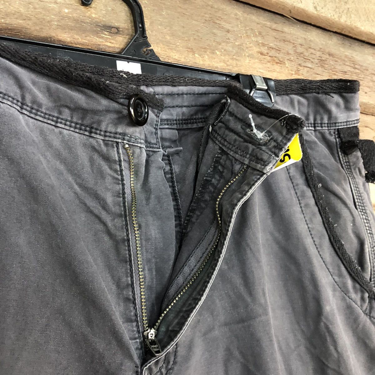 Faded Glory Uniqlo faded Black Multipocket utility Cargo Pants #4594 Size US 32 / EU 48 - 8 Thumbnail